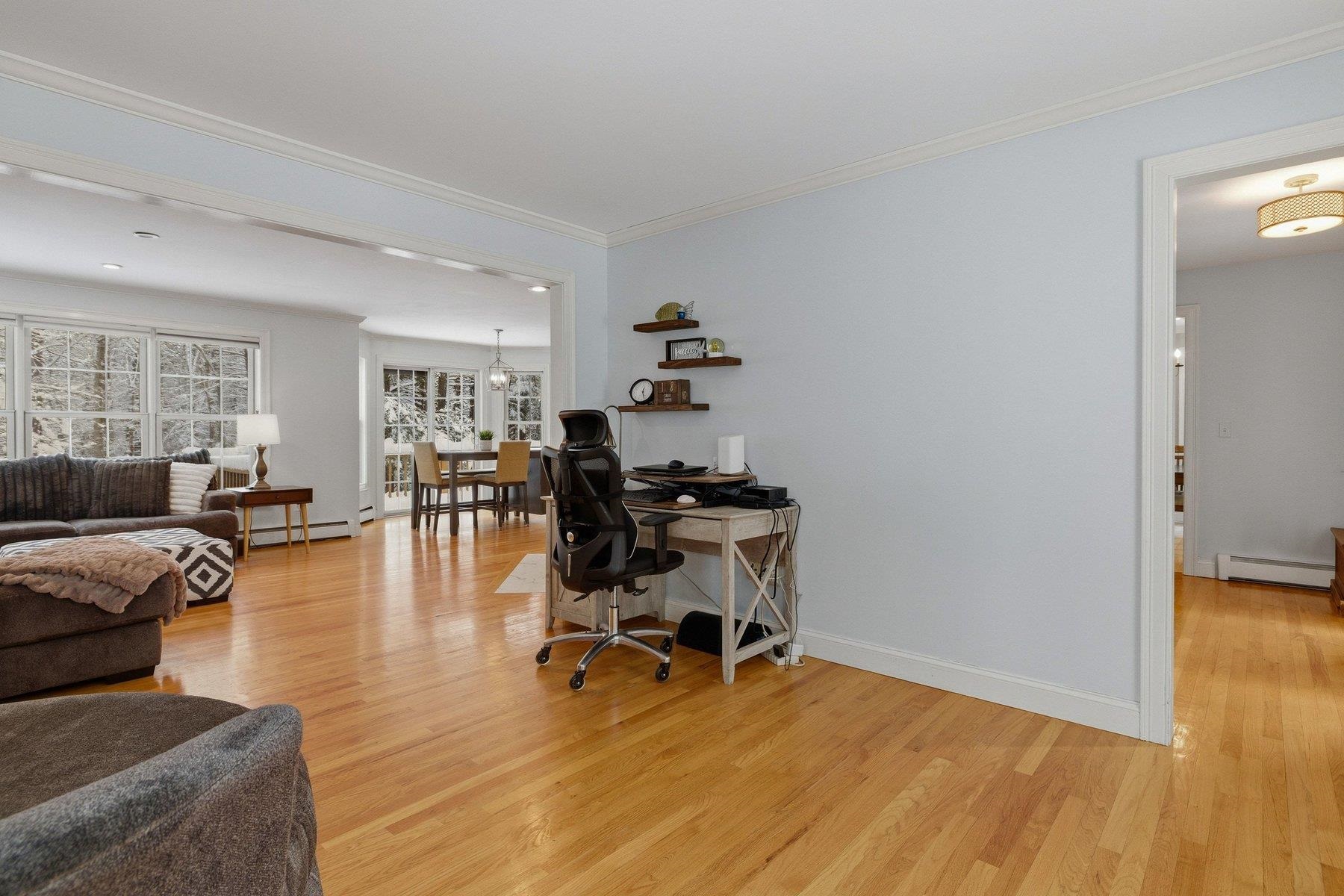 1 Pheasant Ln, Portsmouth, NH 03801