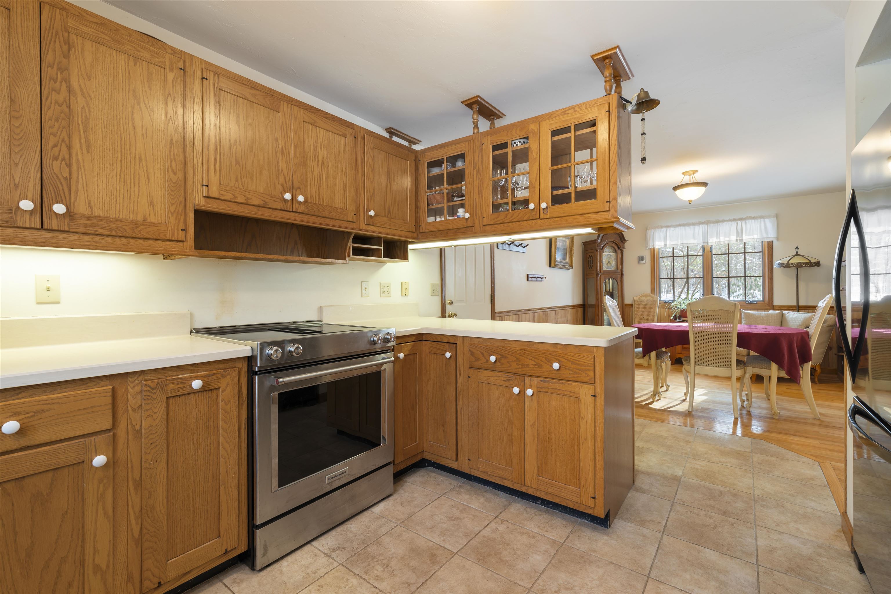 148 Sargent Rd, Holderness, NH 03245