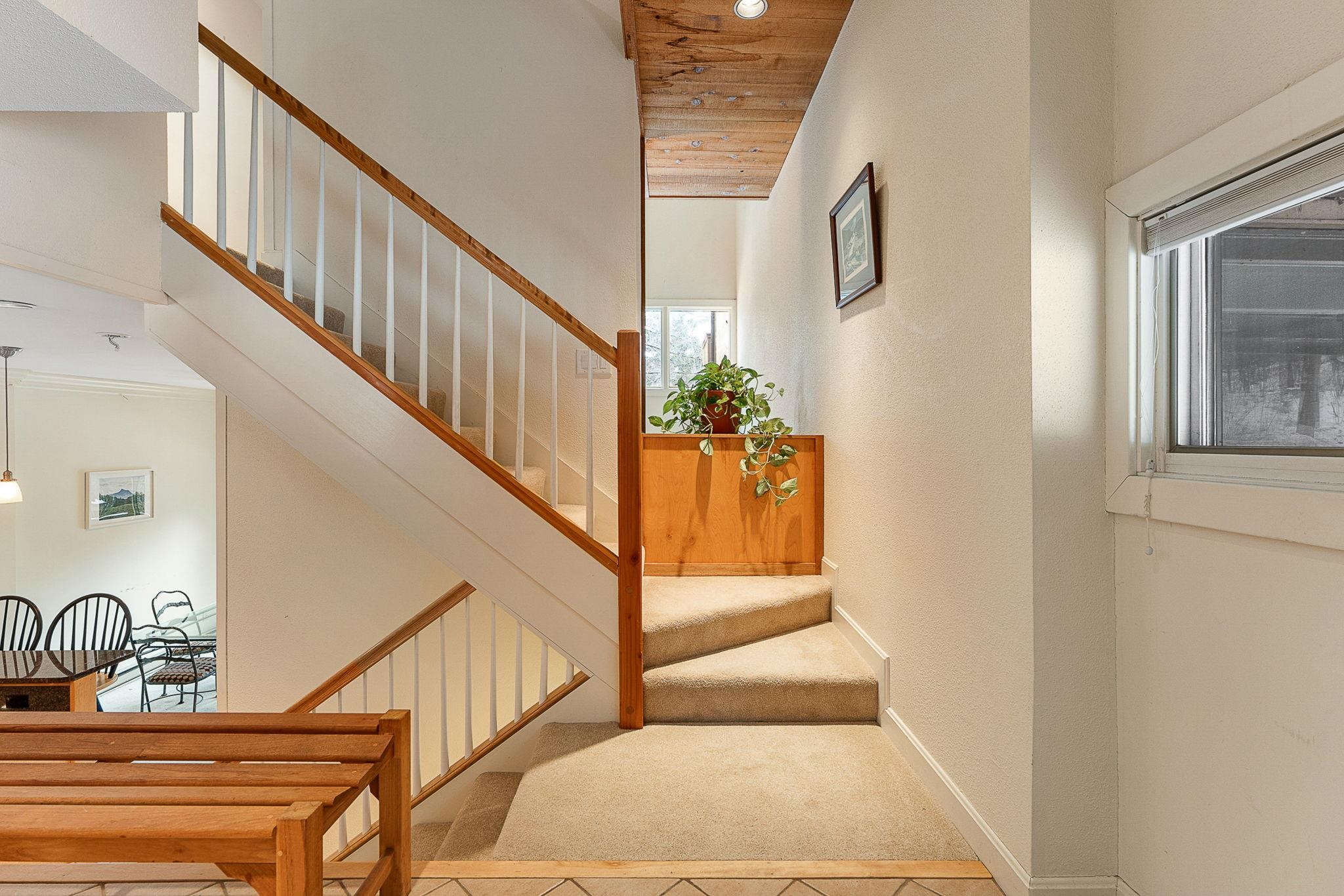 Homes for sale in Warren, VT | 19 Timberline Dr #9, Warren, VT 05674 | MLS# 5074562