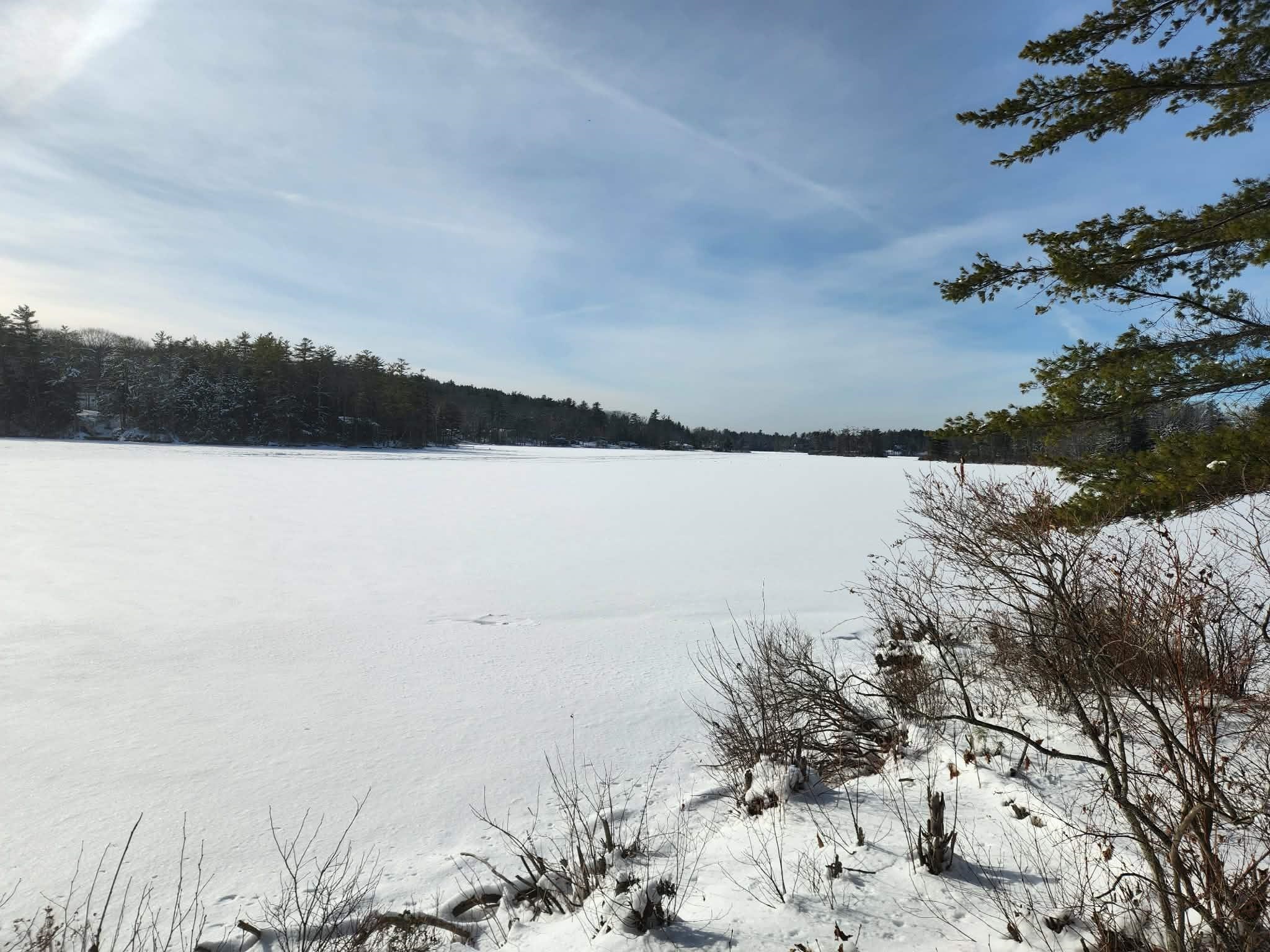 40 Cedar Dr, Gilmanton, NH 03237