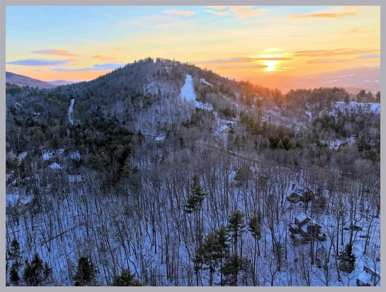 10 Issax Fox Rd, Campton, NH 03223