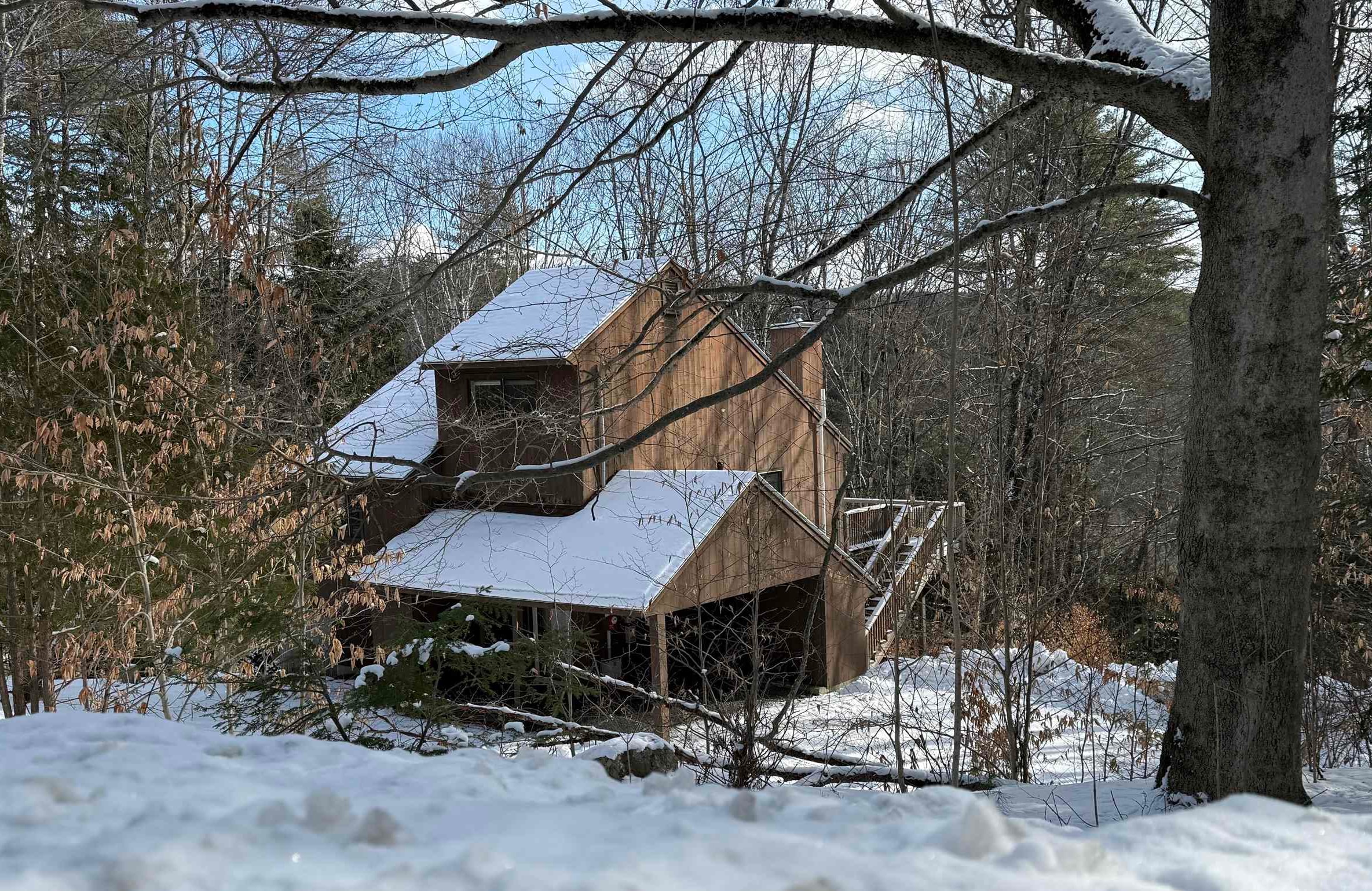 VILLAGE OF QUECHEE IN TOWN OF HARTFORD VT&nbsp;Homes for sale