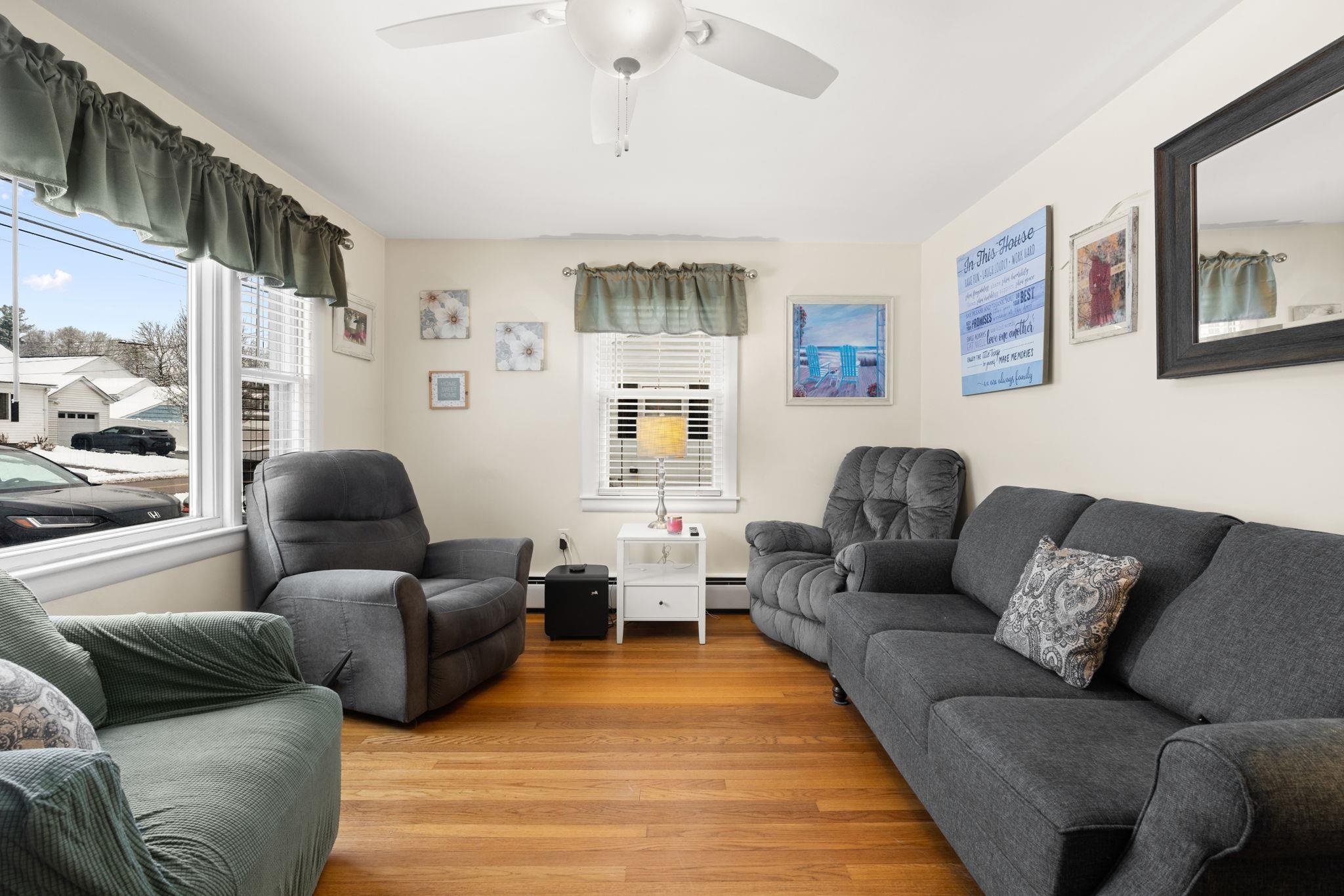 163 Tolles St, Nashua, NH 03064