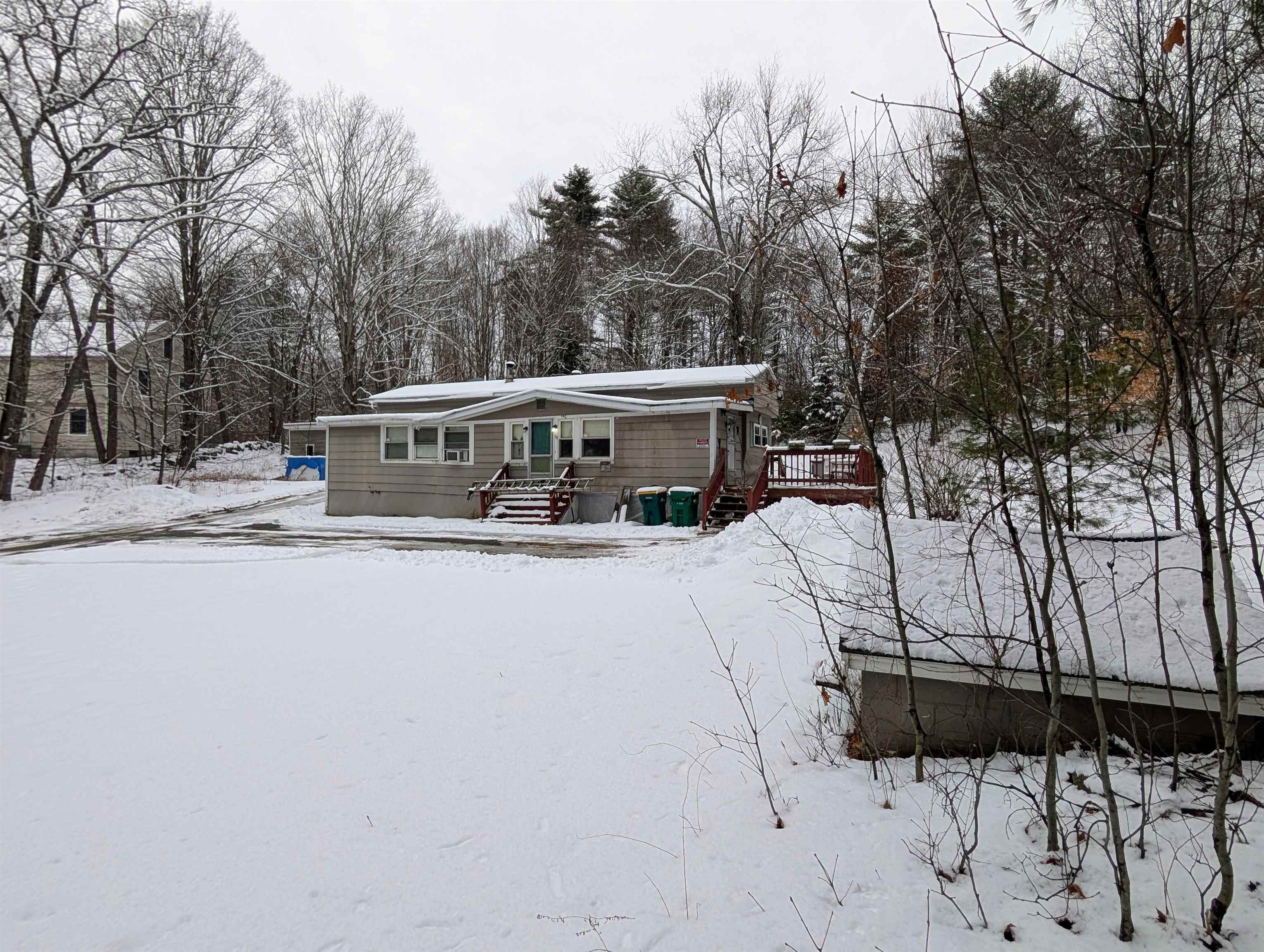 59 Estes Rd, Rochester, NH 03839