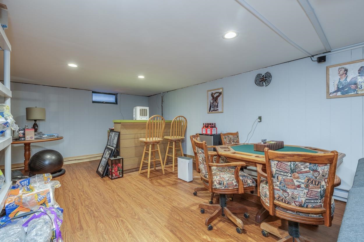 53 Beech St, Milford, NH 03055