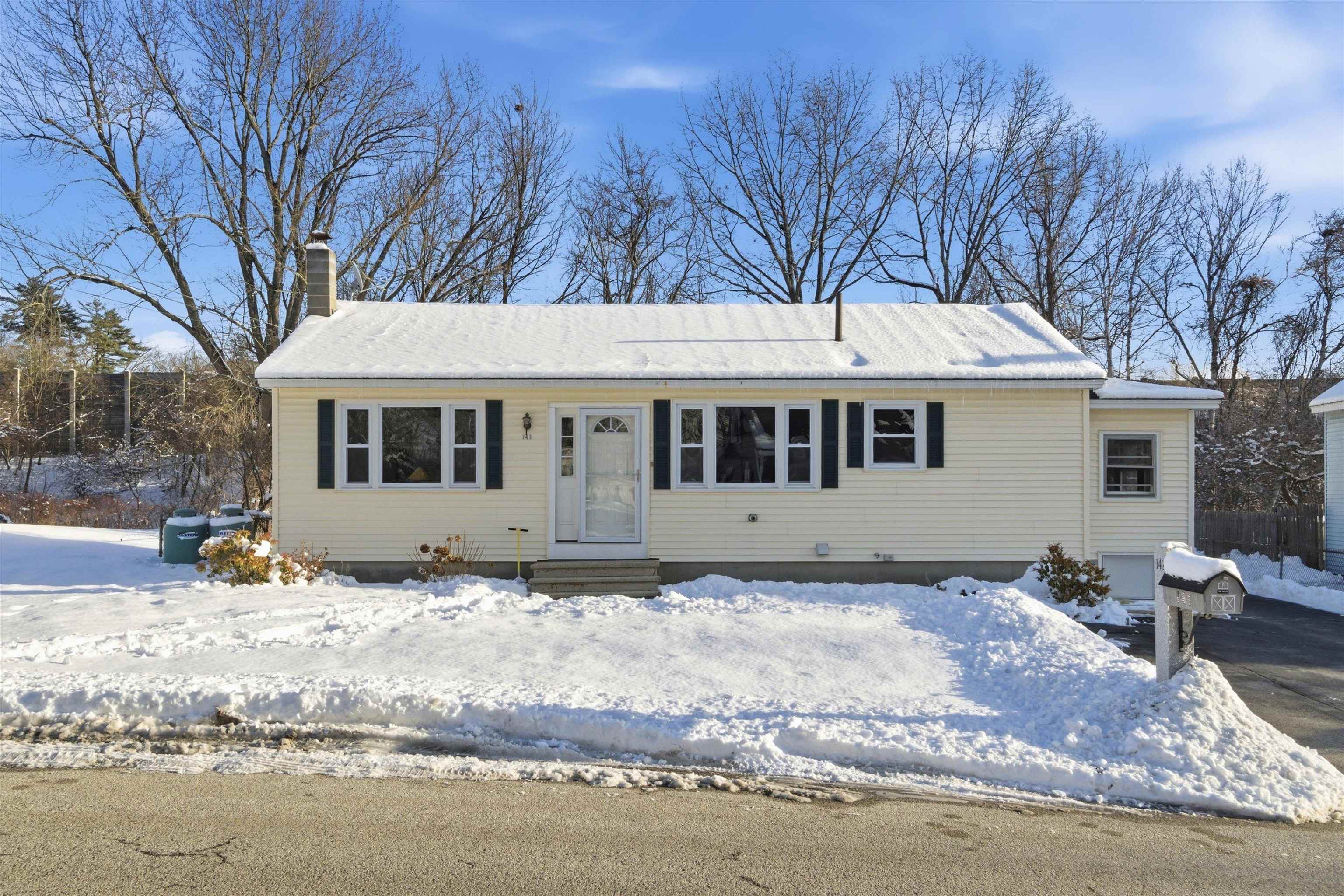 141 Bow St, Manchester, NH 03103