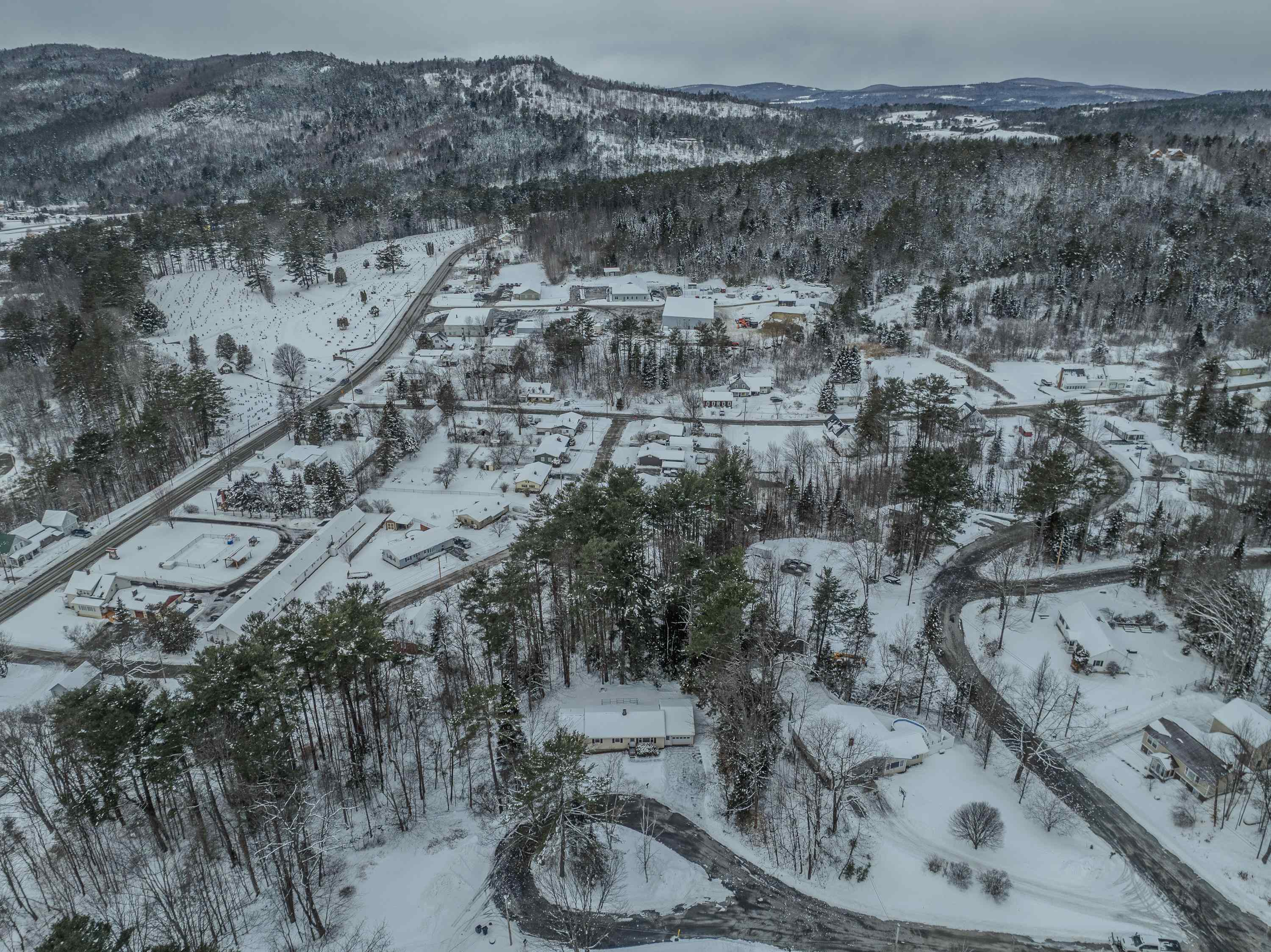 22 Winter St, Littleton, NH 03561