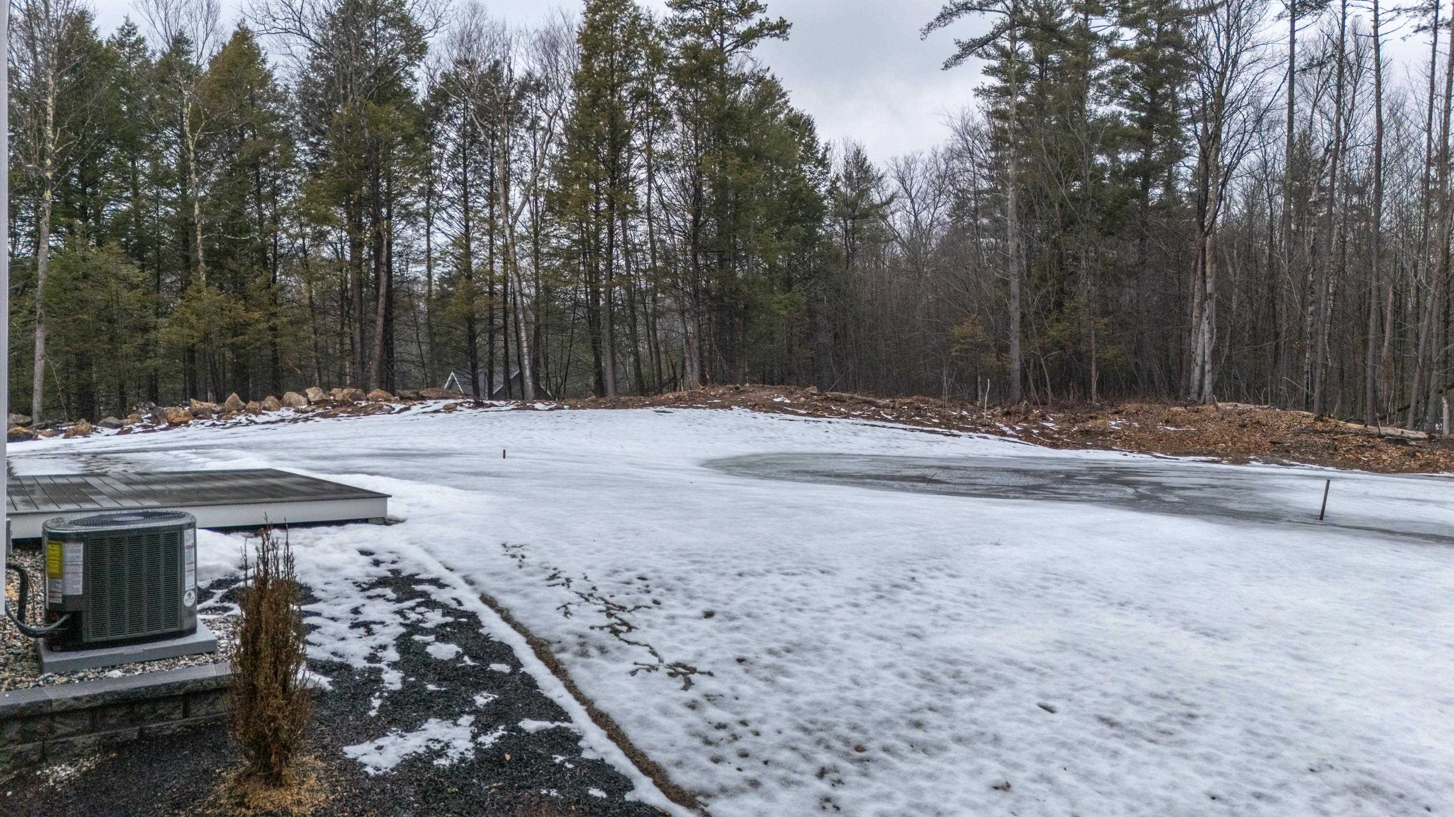 59 Mt Delight Rd, Deerfield, NH 03037