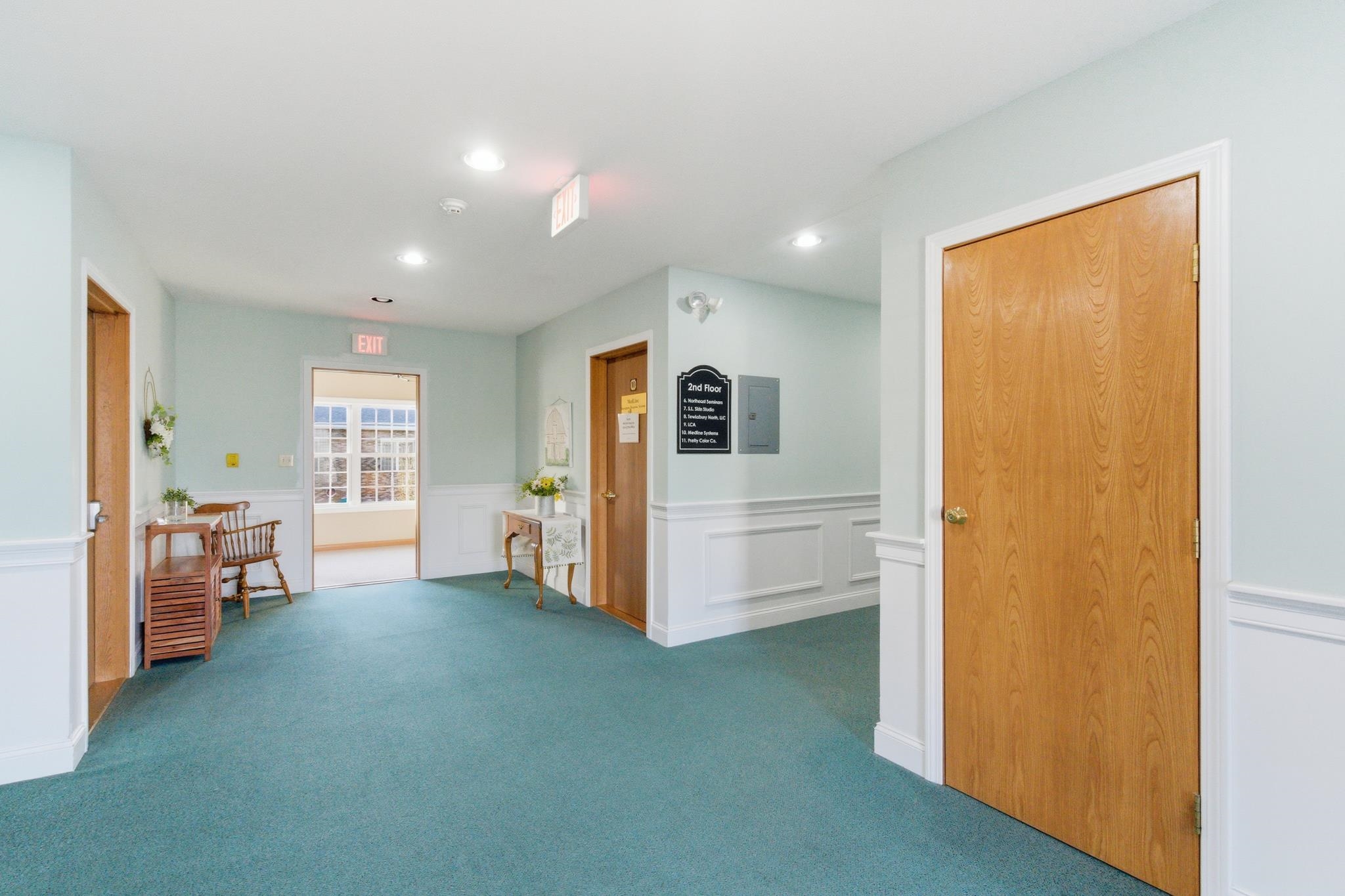 2 Mary E Clark Dr, Hampstead, NH 03841