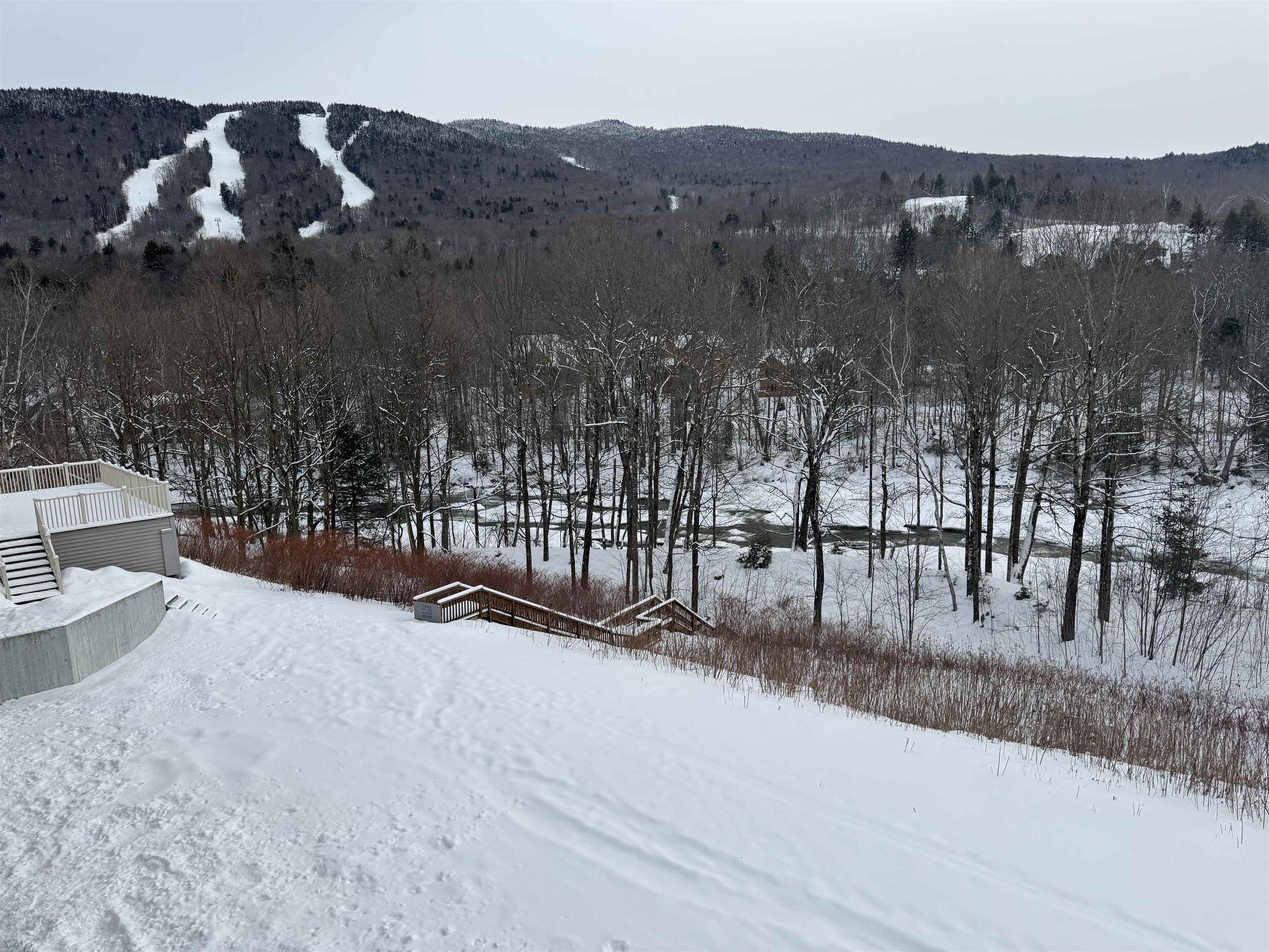 36 Lodge Rd, Lincoln, NH 03251