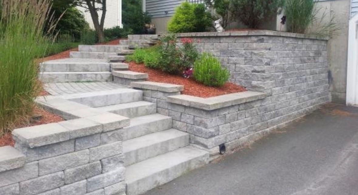 3 Sycamore Ln, Merrimack, NH 03054