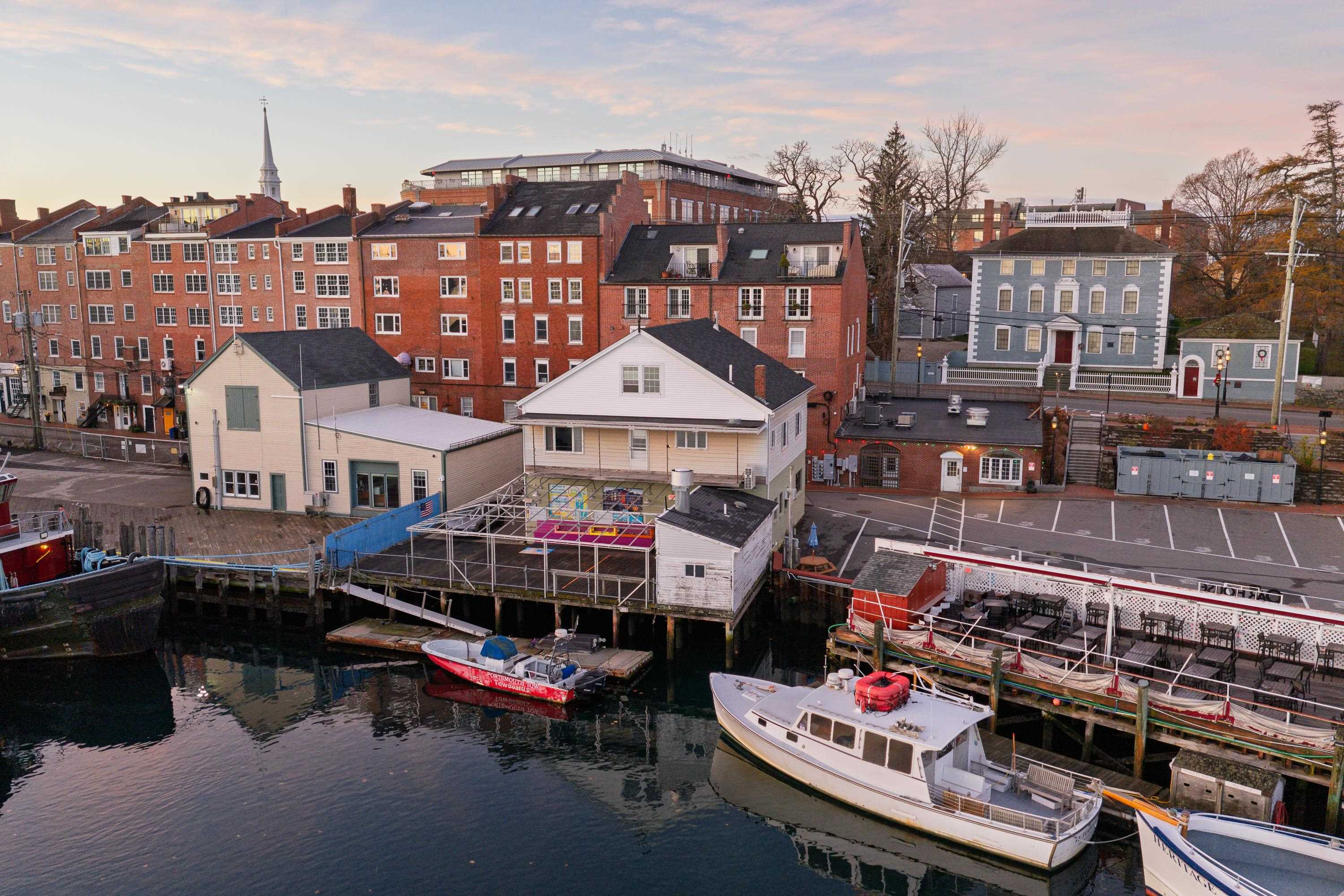 54 Ceres St, Portsmouth, NH 03801