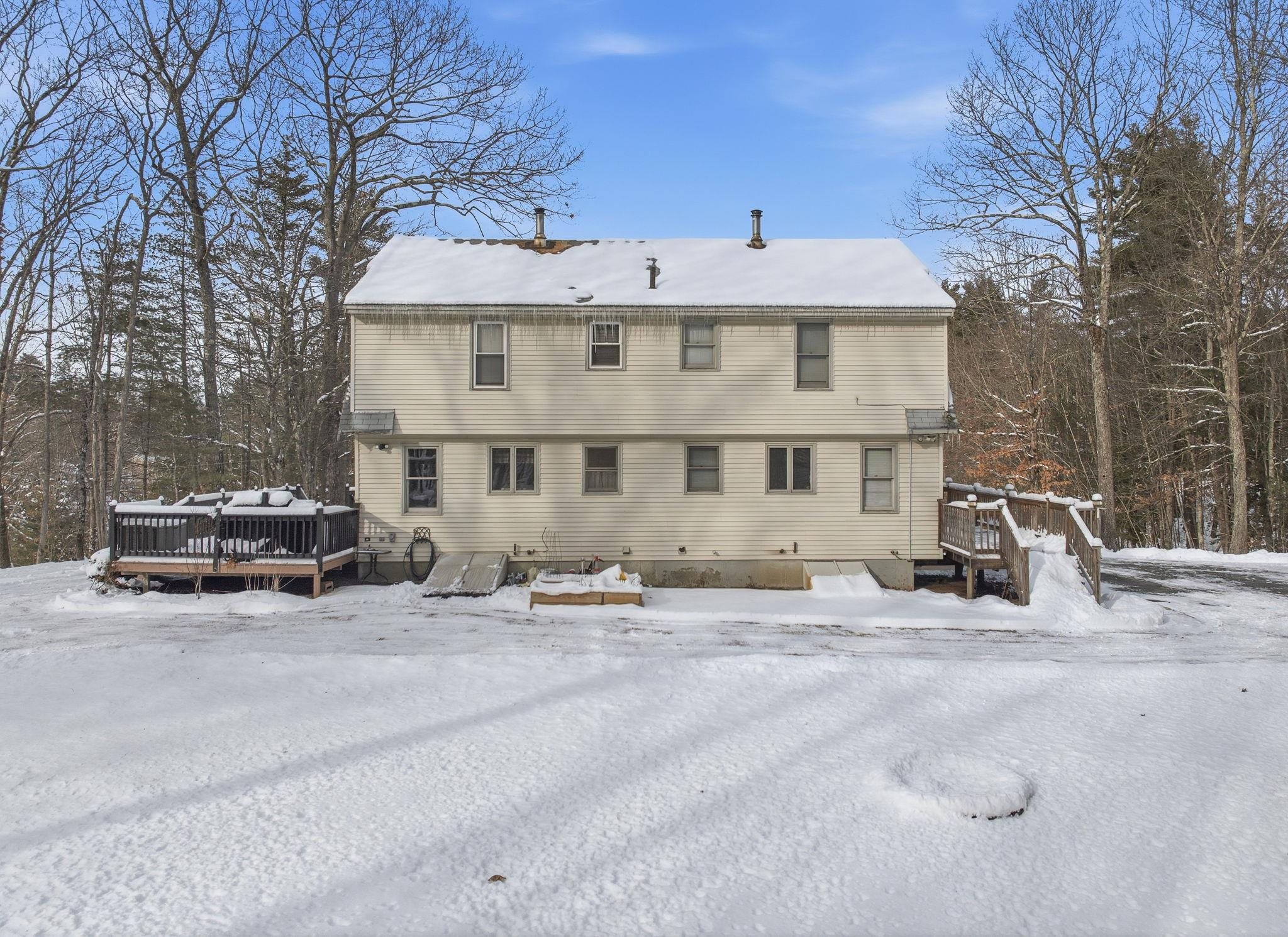 3A Walton Cir, Londonderry, NH 03053