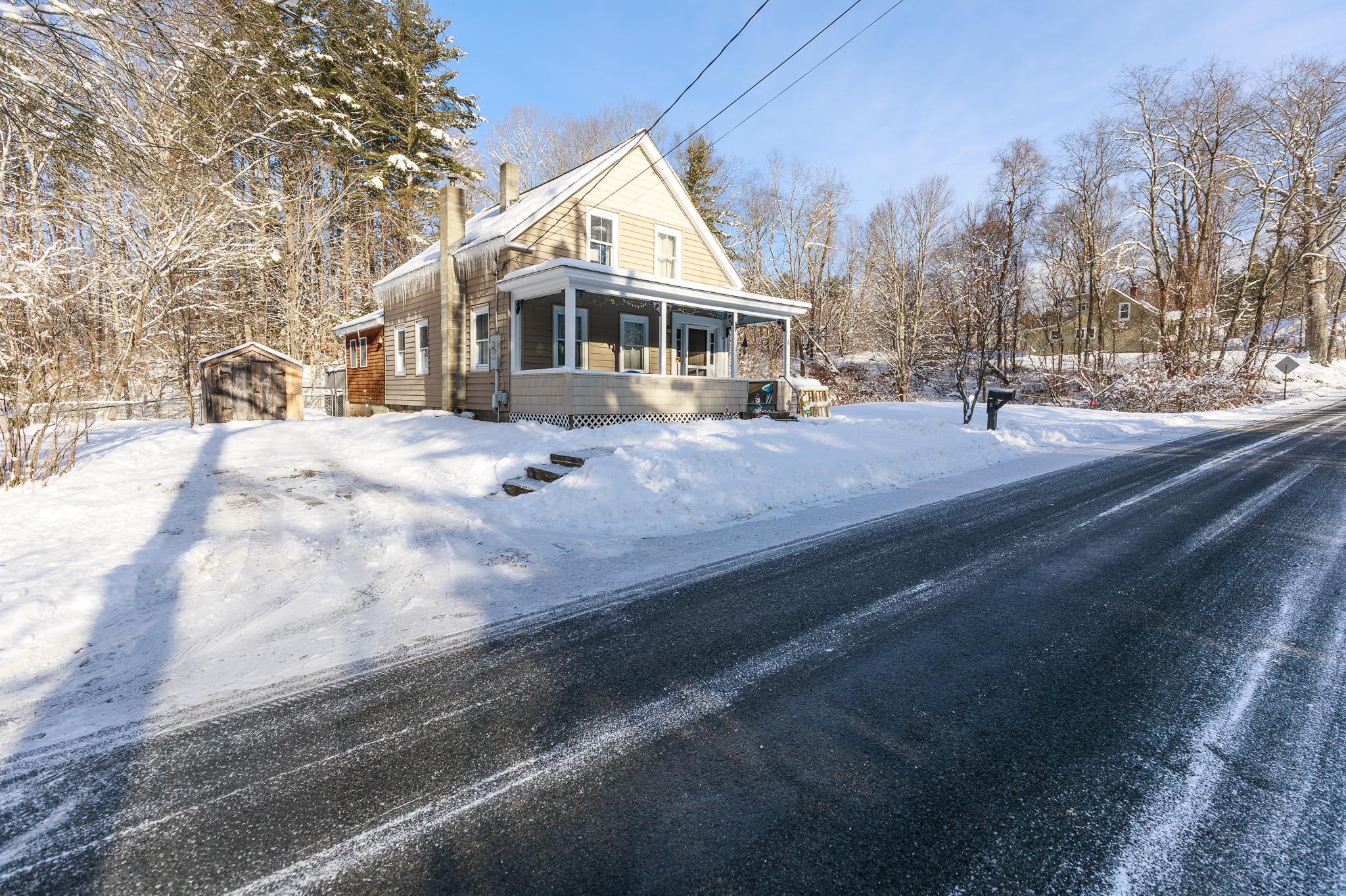 6 Webber Hill Rd, Swanzey, NH 03446