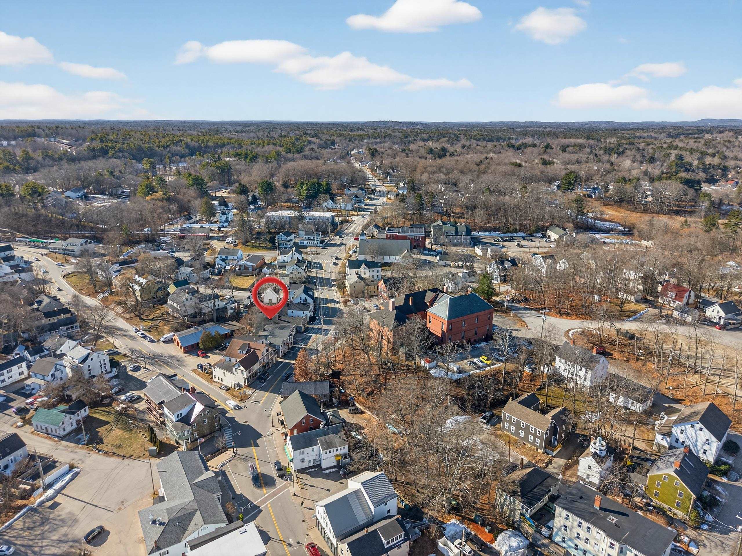 177 Main St, Newmarket, NH 03857