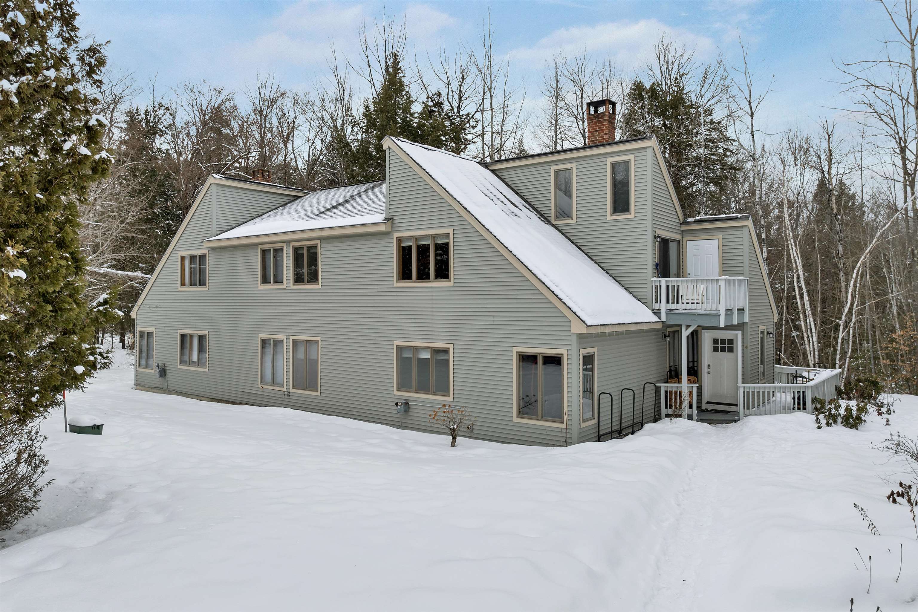 4 Bear Village Rd, Bartlett, NH 03812