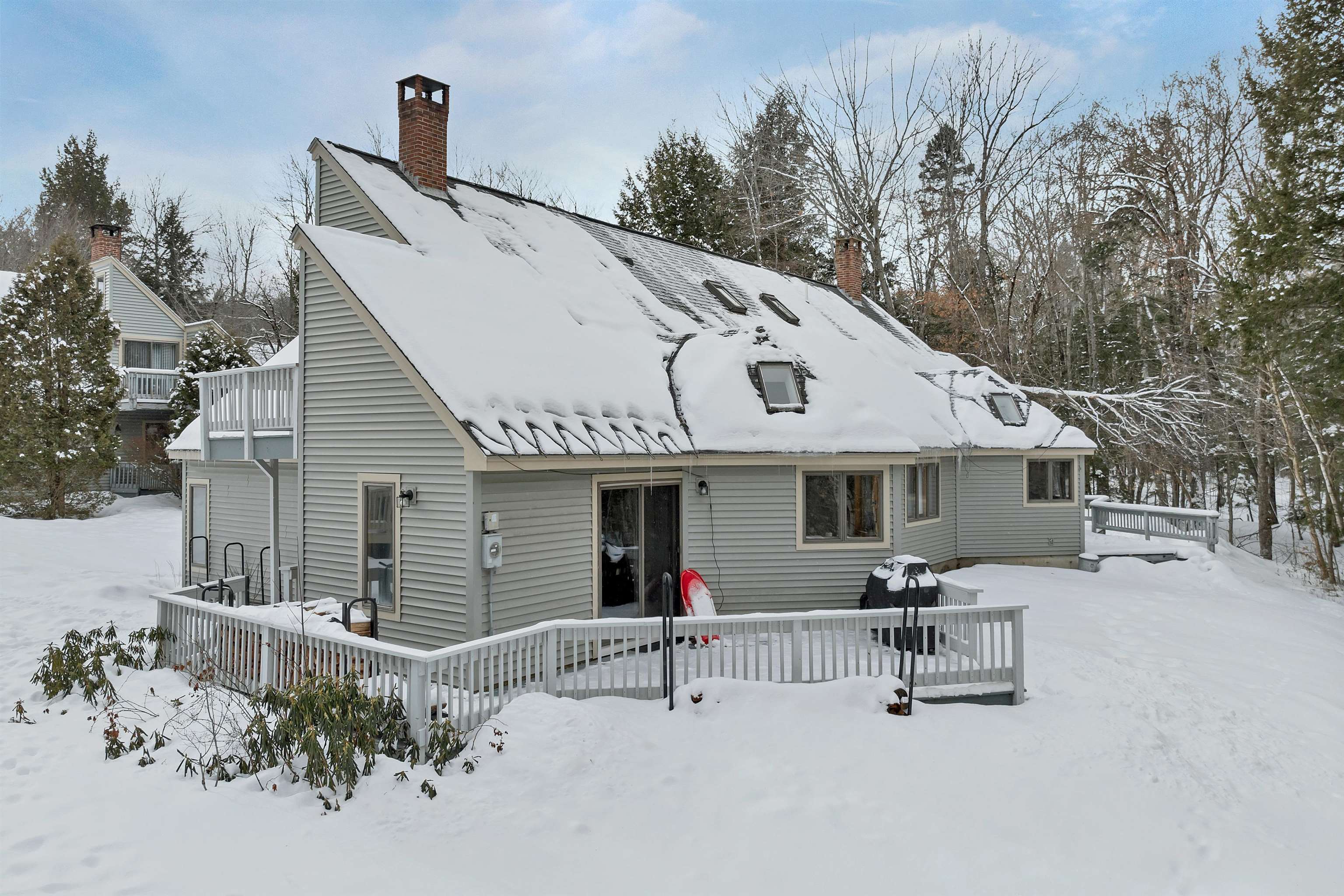 4 Bear Village Rd, Bartlett, NH 03812