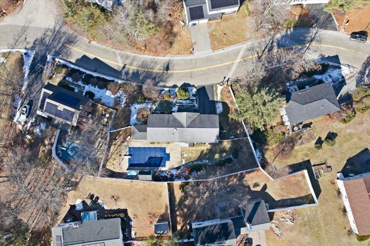 535 Coral Ave, Manchester, NH 03104