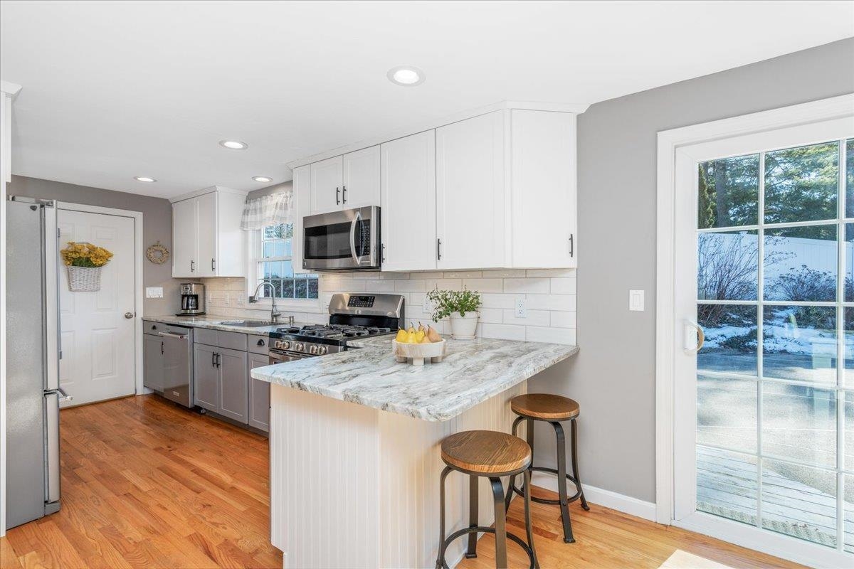 535 Coral Ave, Manchester, NH 03104