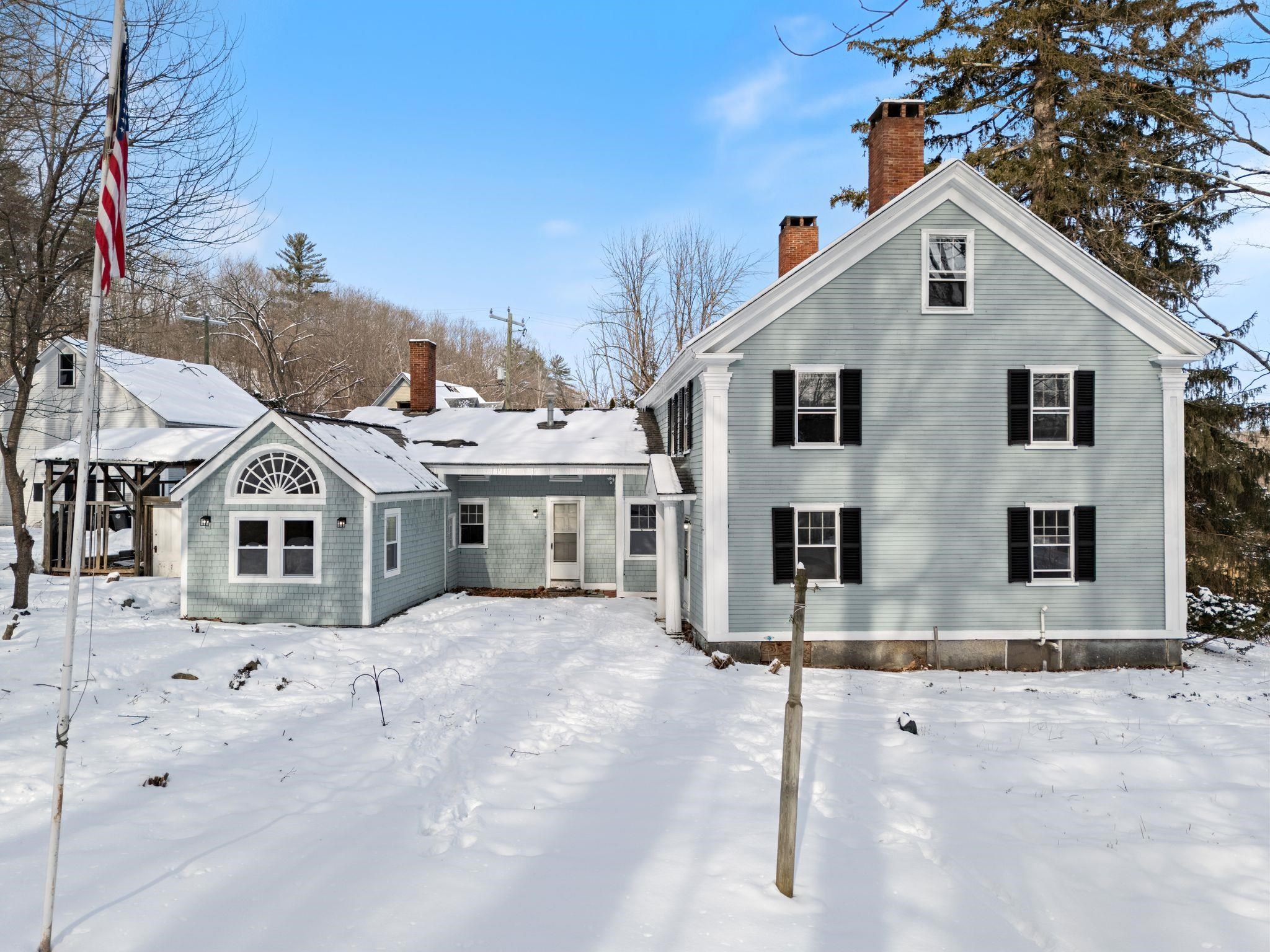 10 Chance Pond Rd, Franklin, NH 03235