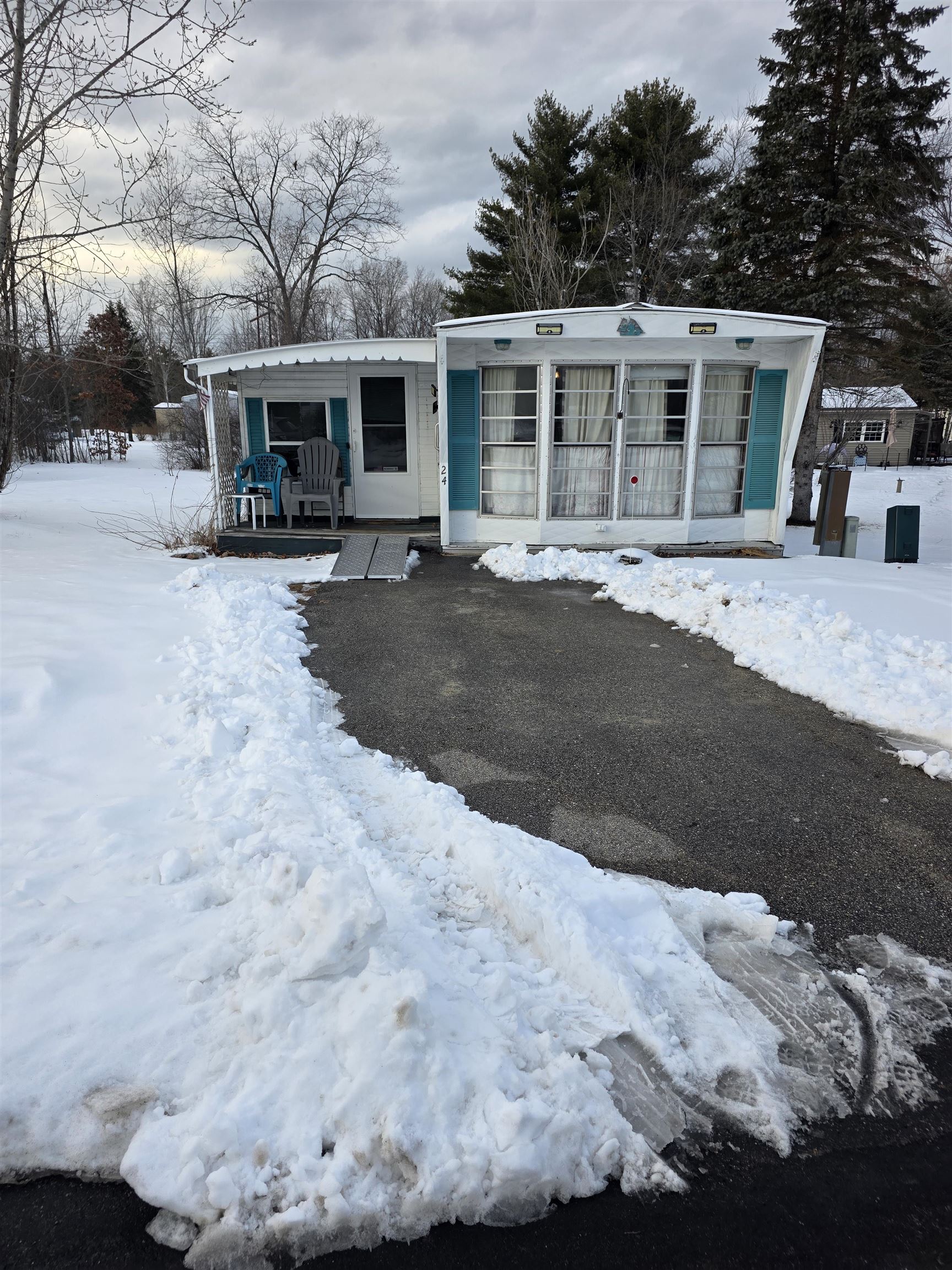 24 Cross Wind Ln, Rochester, NH 03867