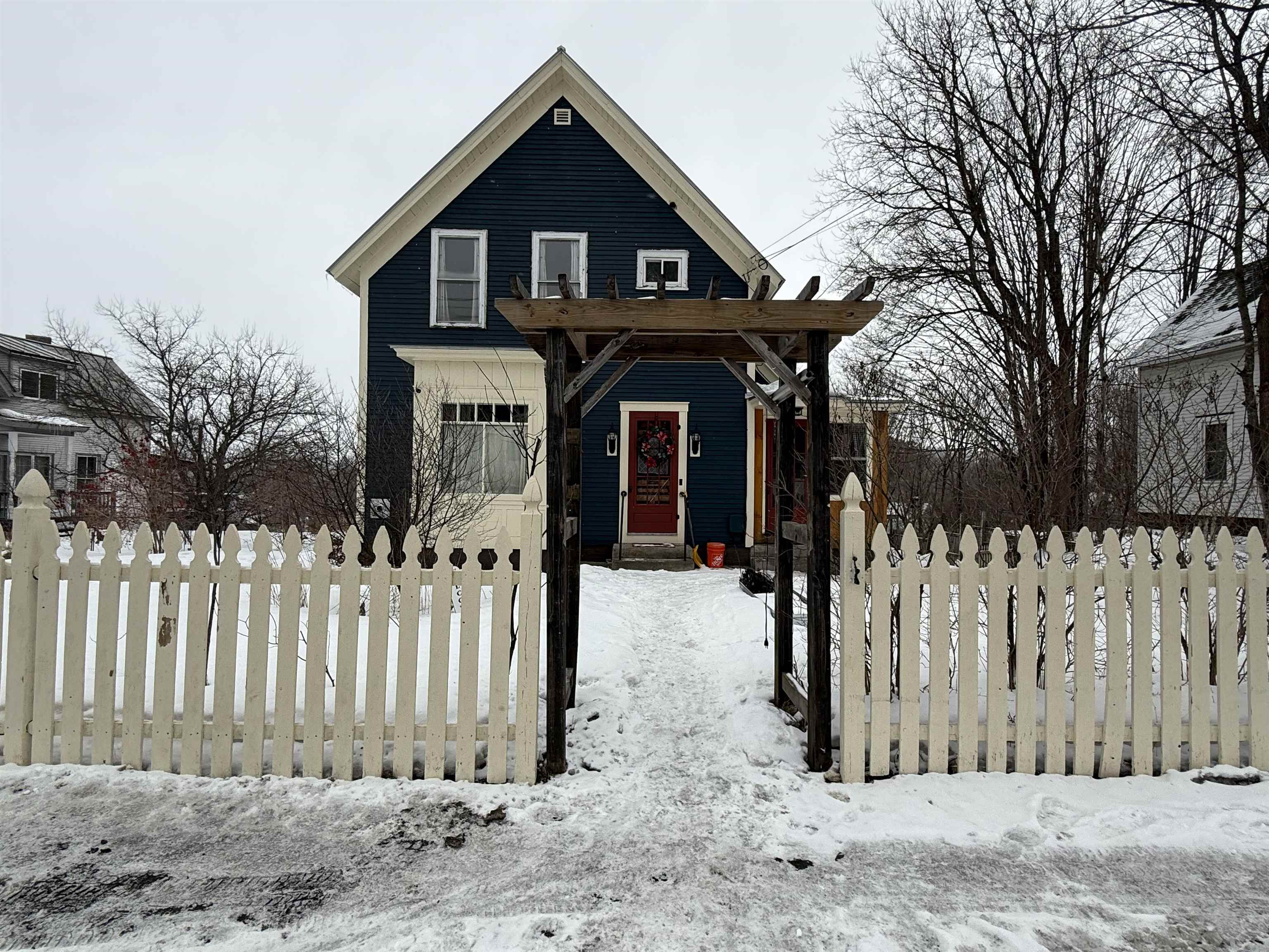 50 South Pleasant St, Randolph, VT 05060