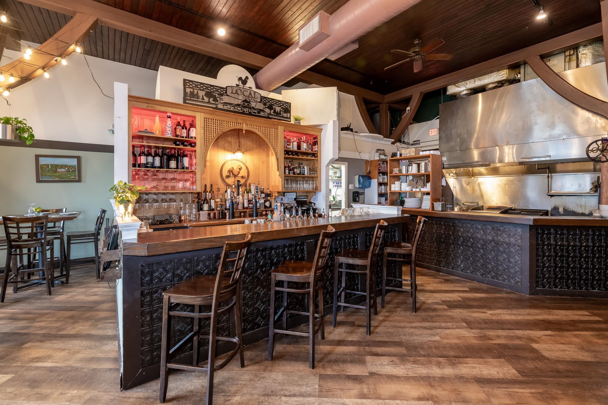 21 Veterans Sq, Laconia, NH 03246