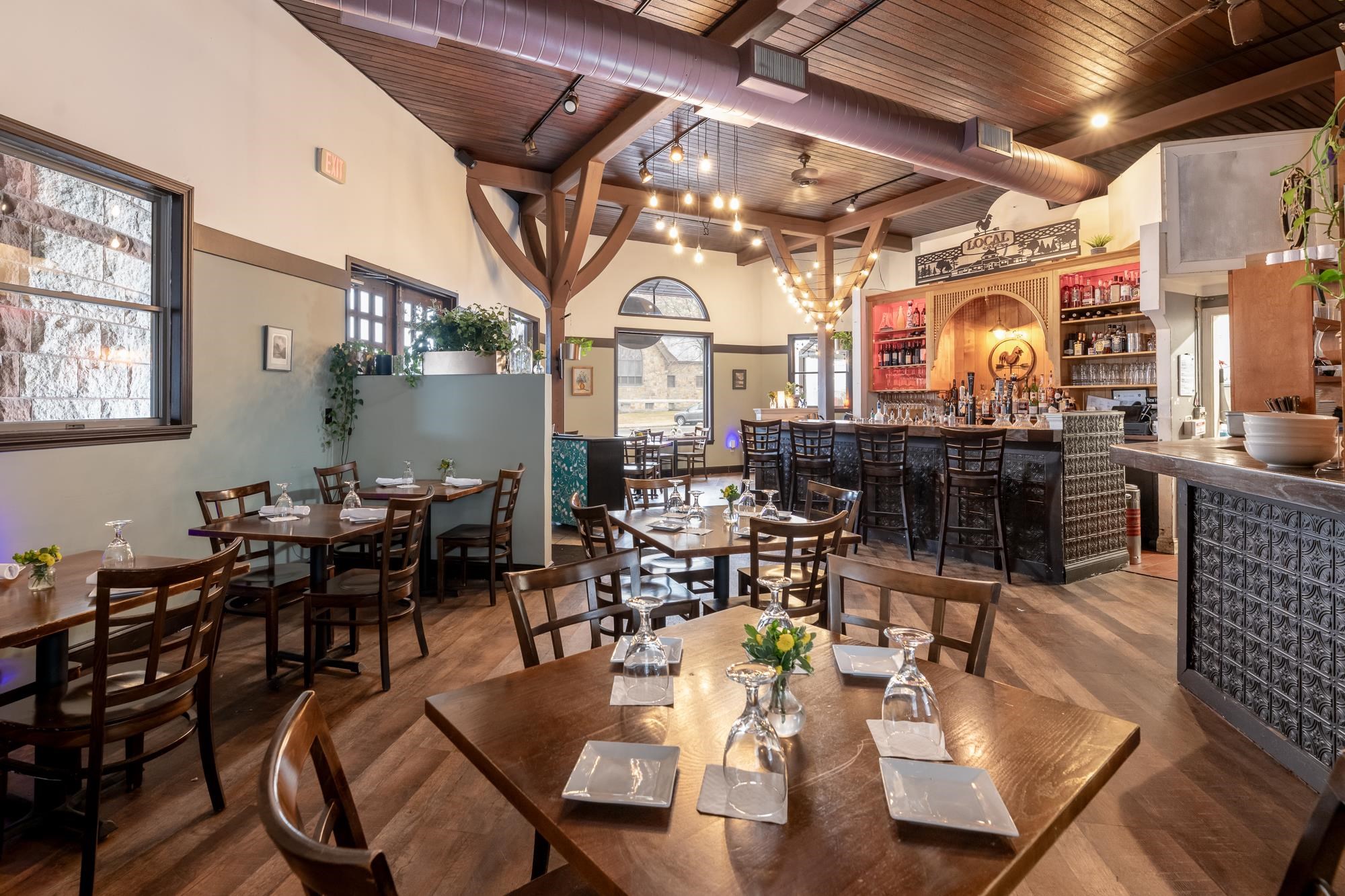 21 Veterans Sq, Laconia, NH 03246