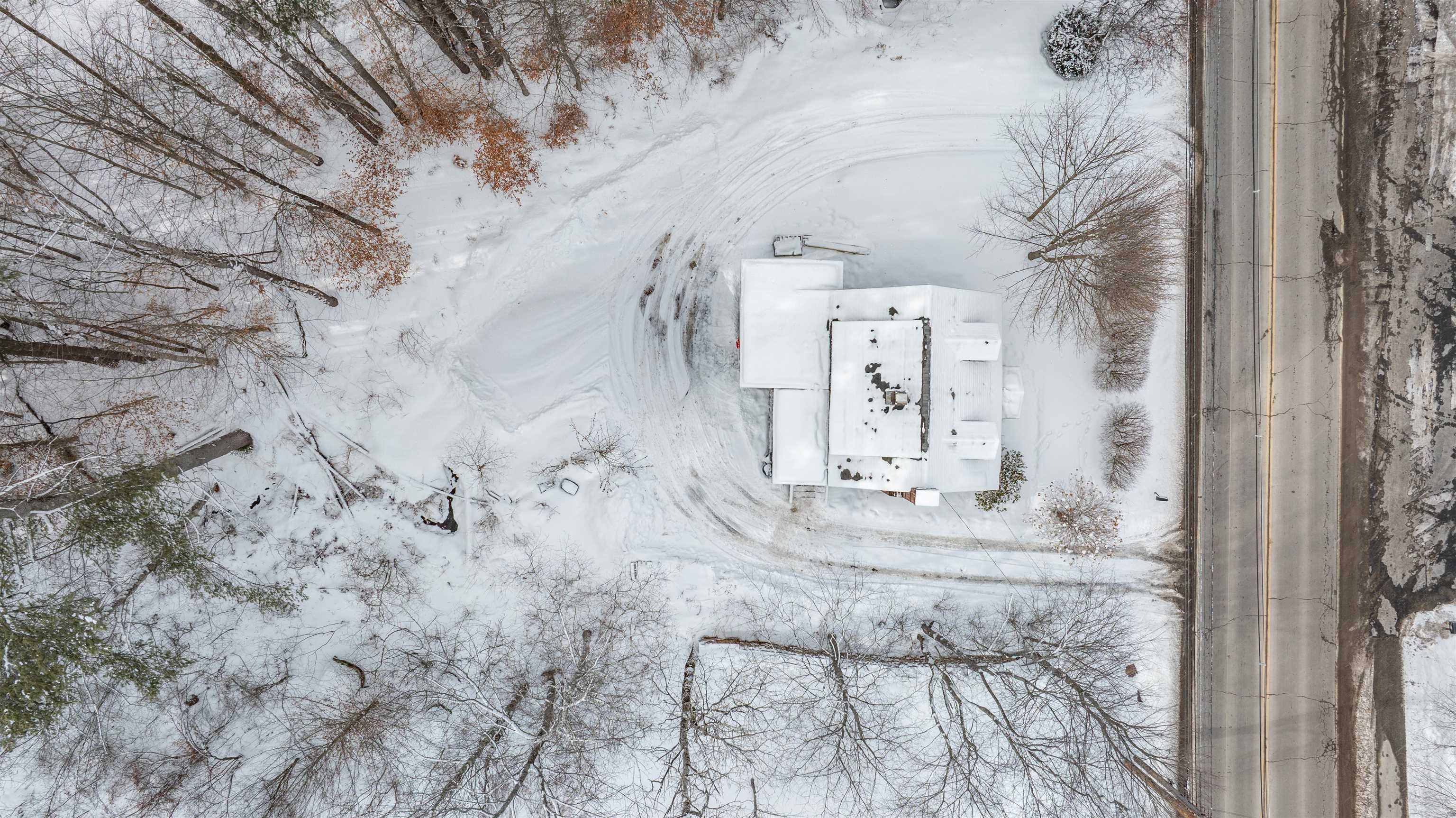 189 Highland St, Plymouth, NH 03264