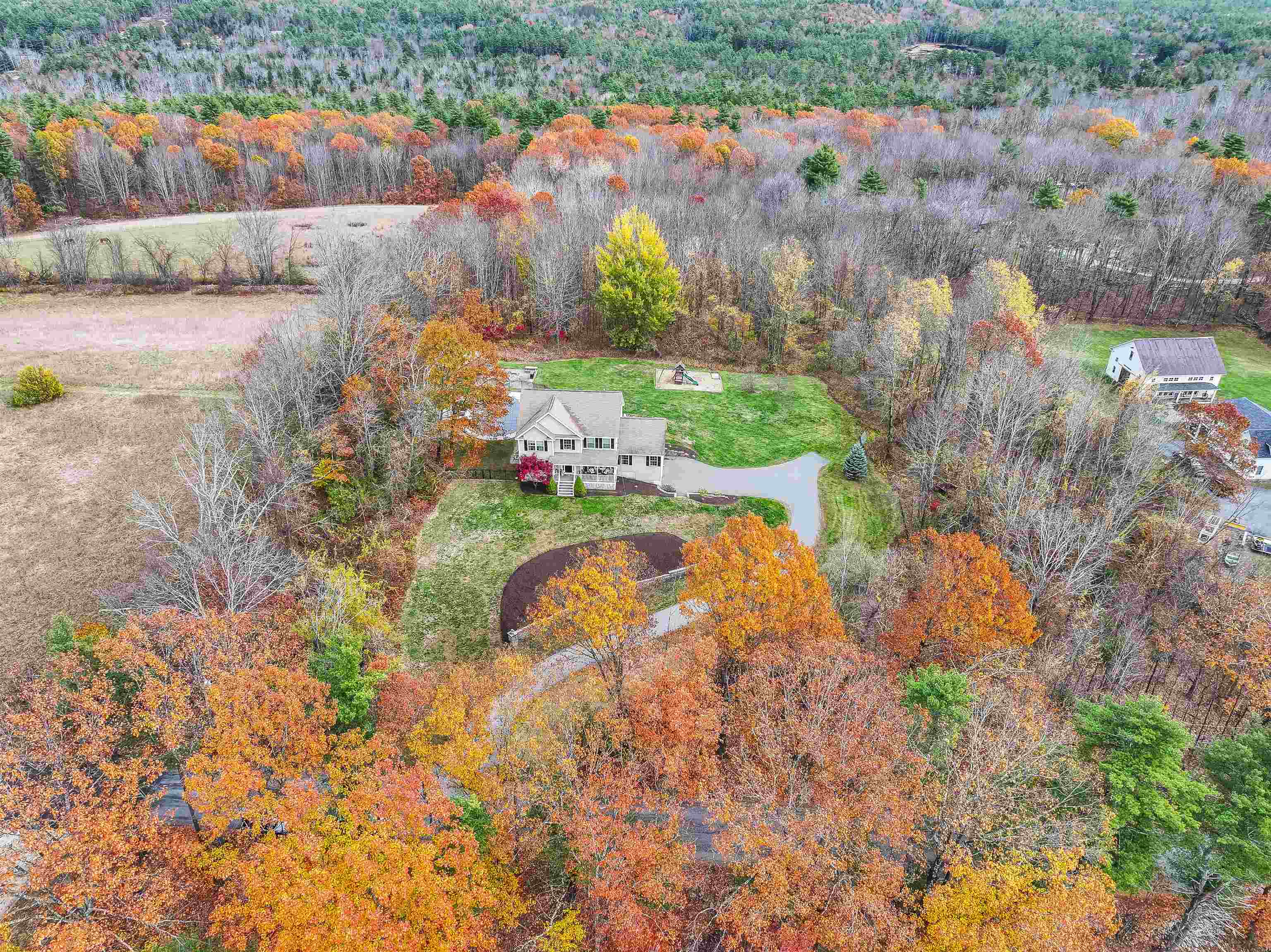 60 Snow Rd, Goffstown, NH 03045