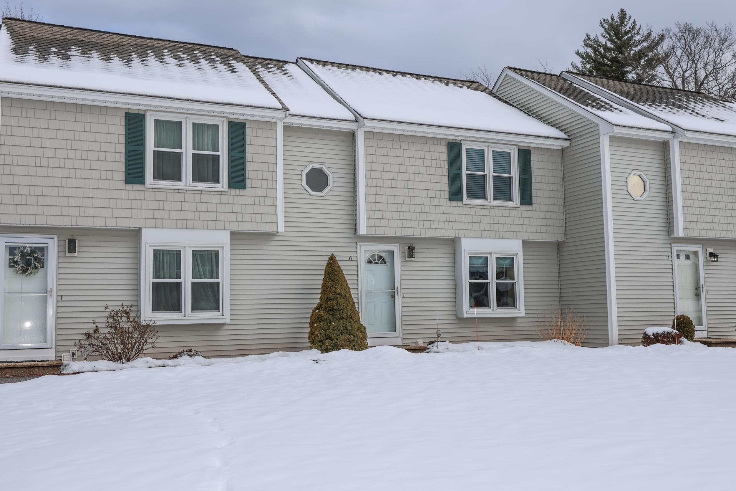 6 Scott Ln, Sandown, NH 03873