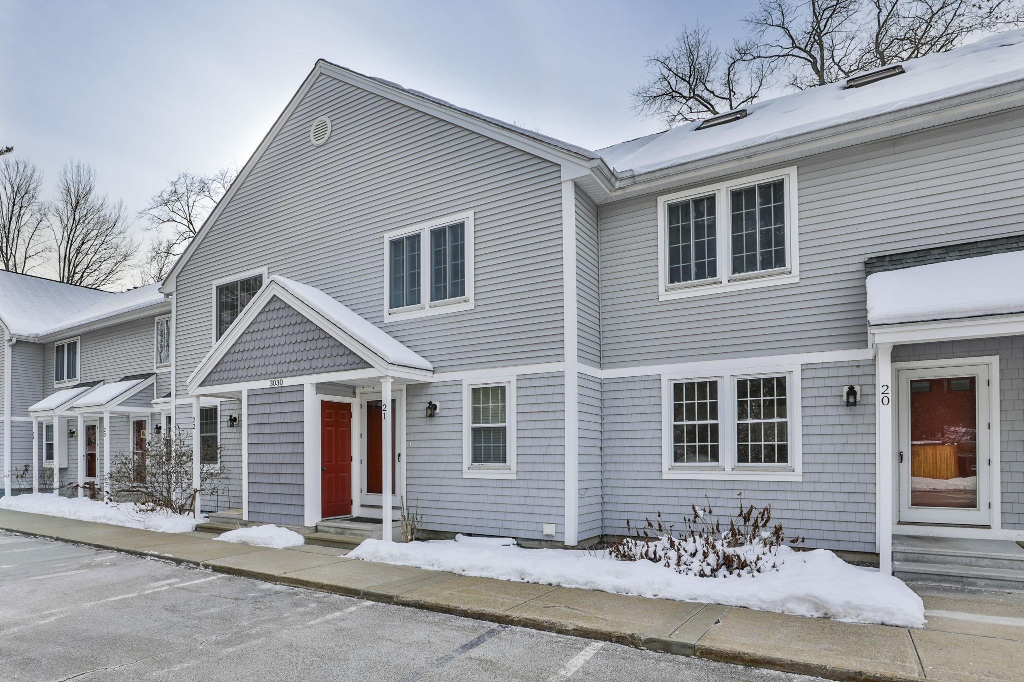 3030 Brown Ave, Manchester, NH 03103