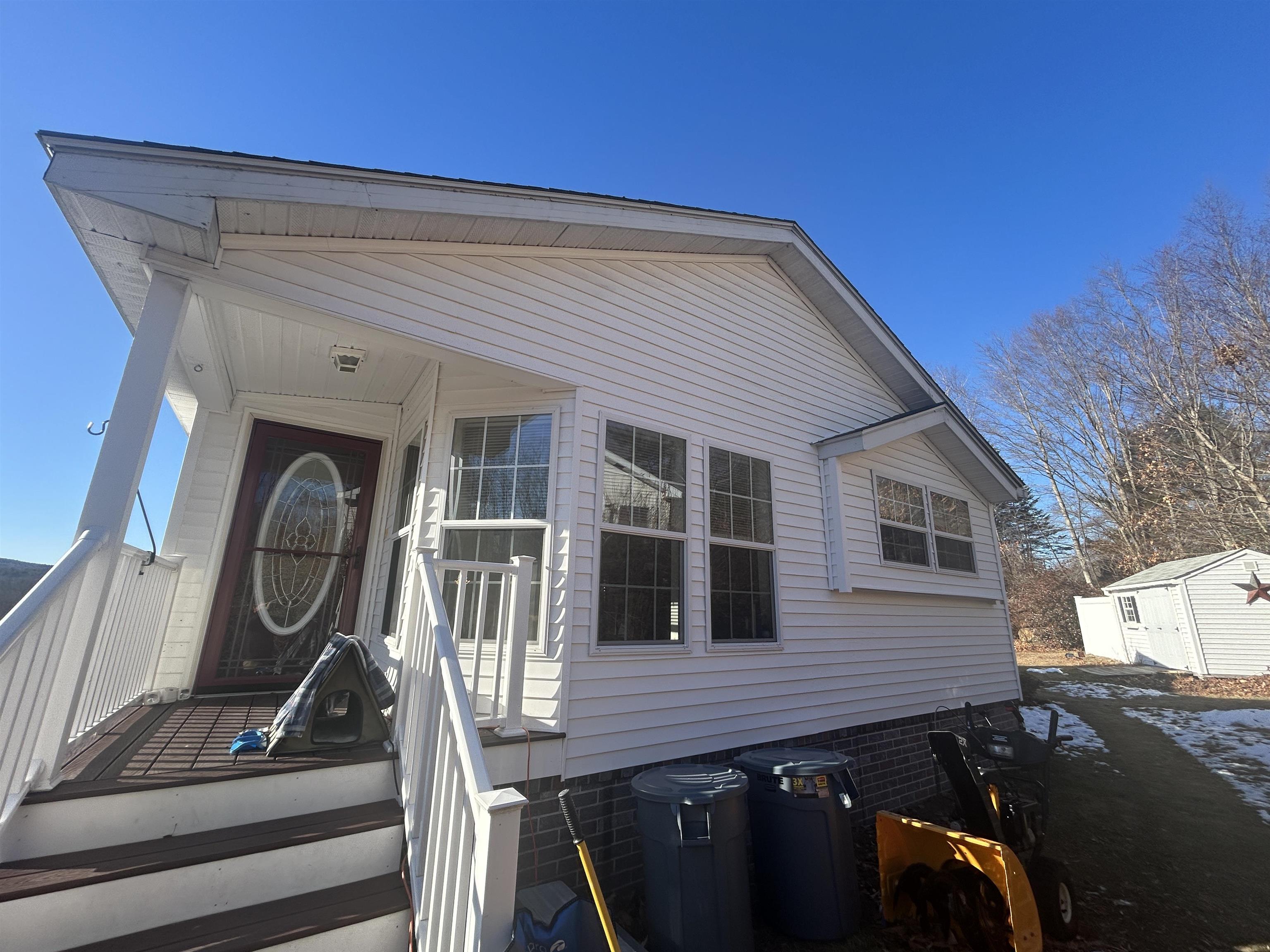 18 Ivy Ln, Farmington, NH 03835