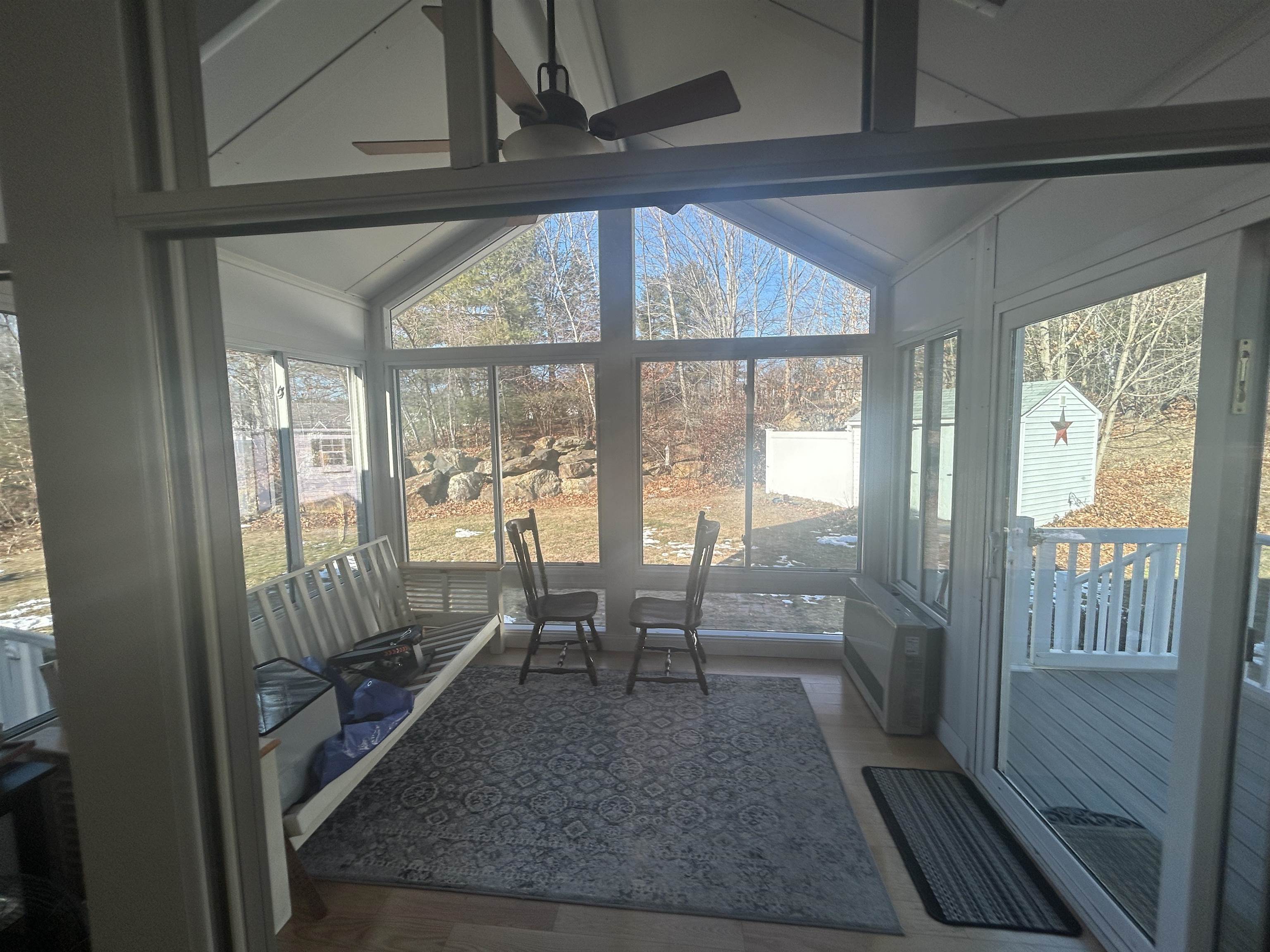 18 Ivy Ln, Farmington, NH 03835