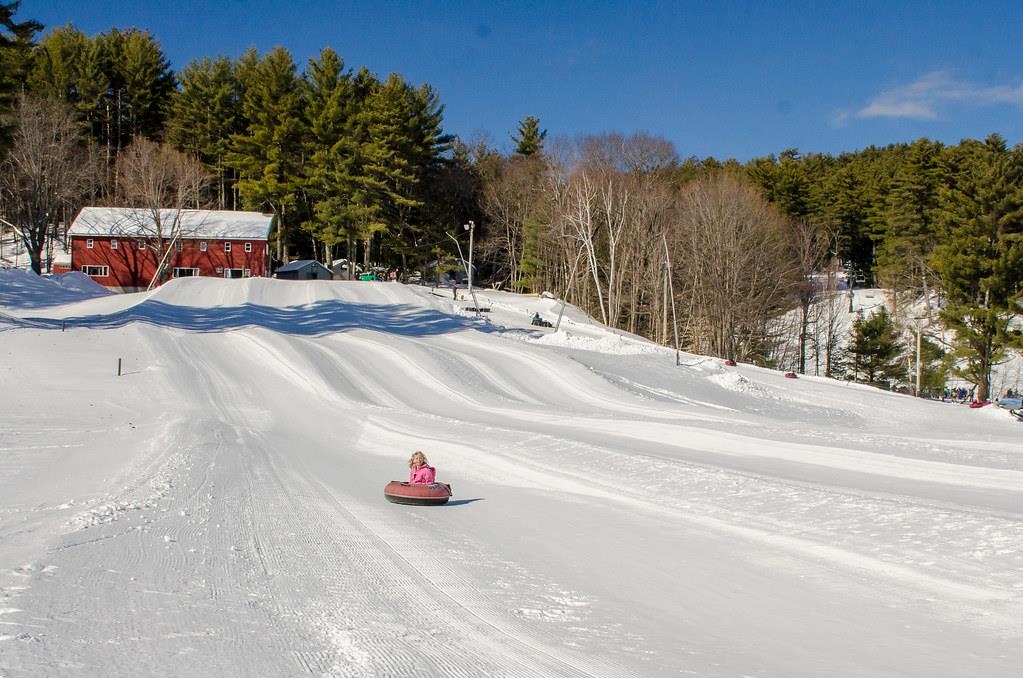 915 East Madison Rd, Madison, NH 03849