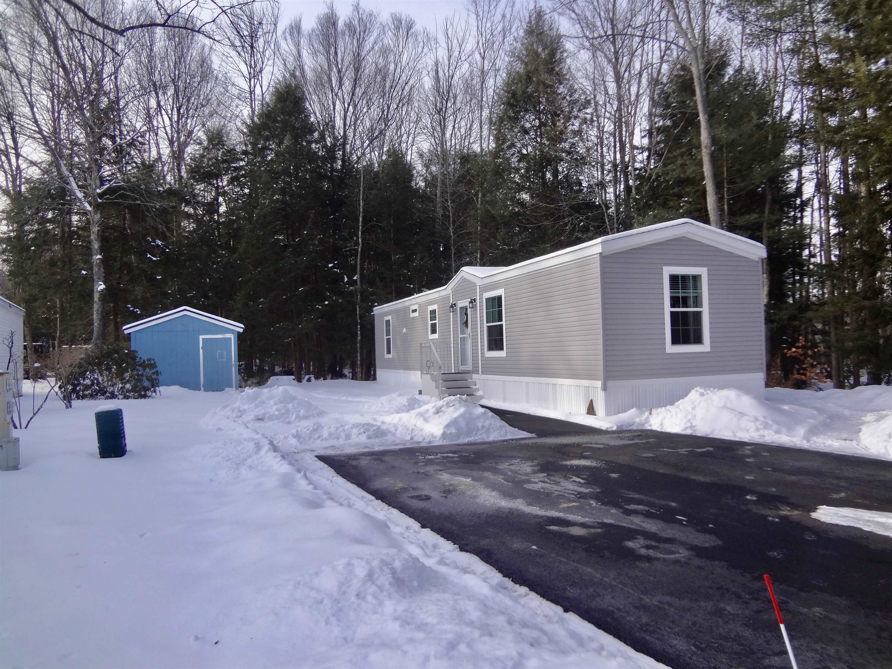 344 Old Lakeshore Rd, Gilford, NH 03249