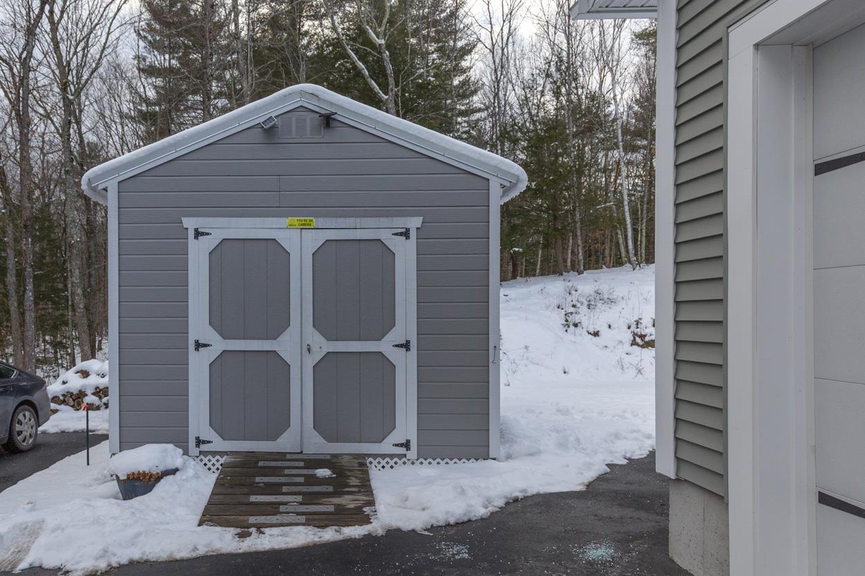 104 Olde Bridge Ln, Epping, NH 03042