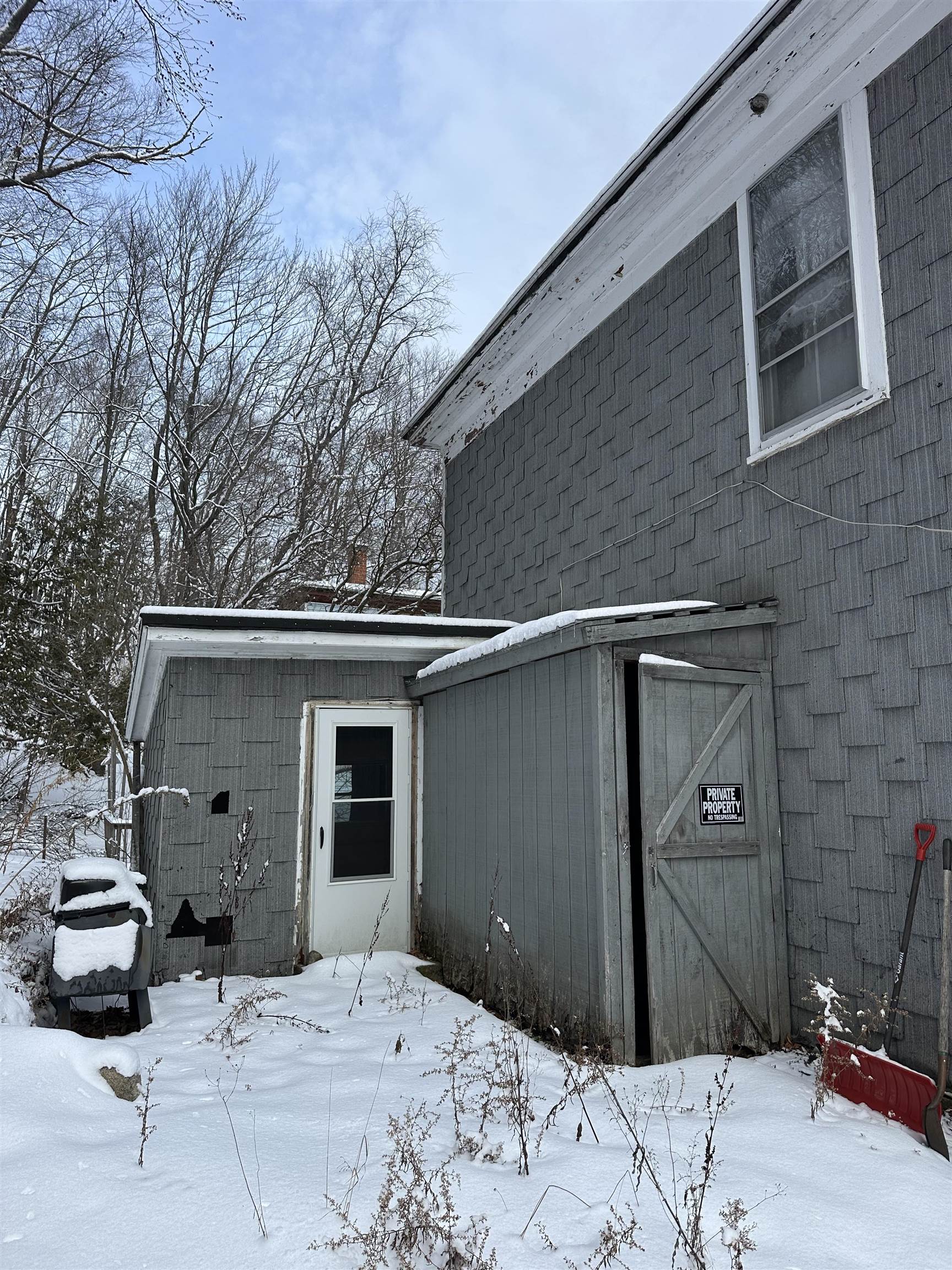 105 Maple St, Berlin, NH 03570