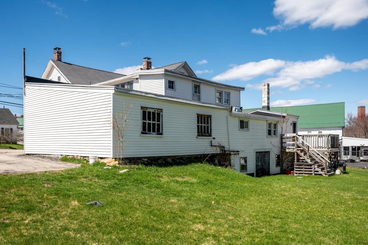 22 Concord Hill Rd, Pittsfield, NH 03263