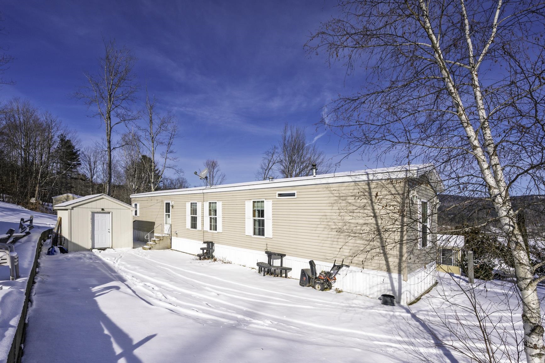 LEBANON NH&nbsp;Homes for sale