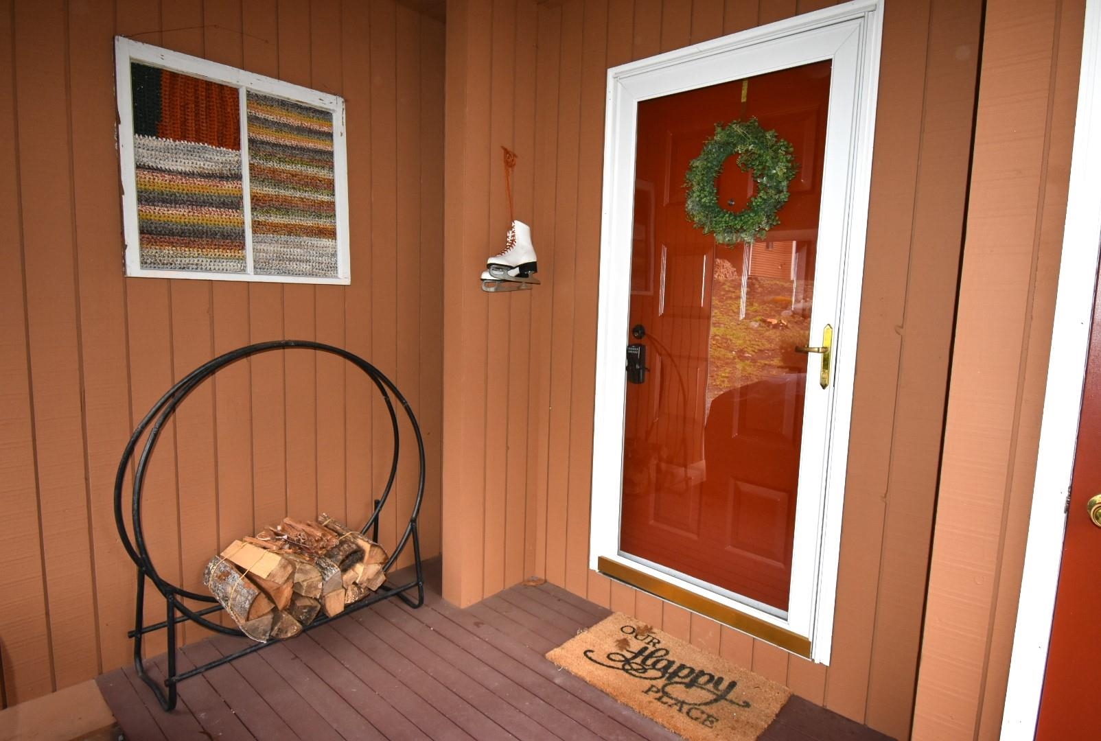 8 Streamside Rd, Campton, NH 03223