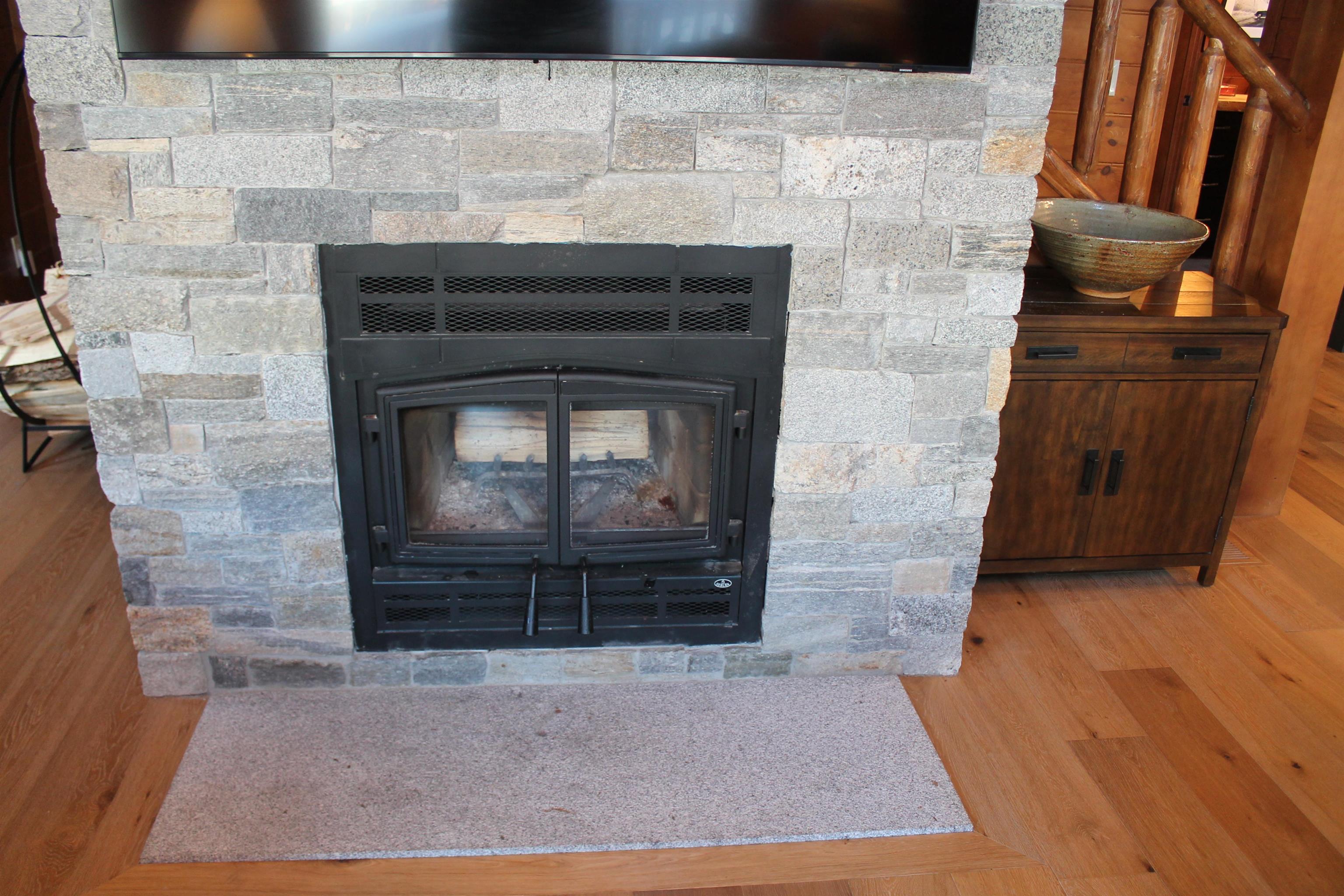 137 South Peak Rd, Lincoln, NH 03251