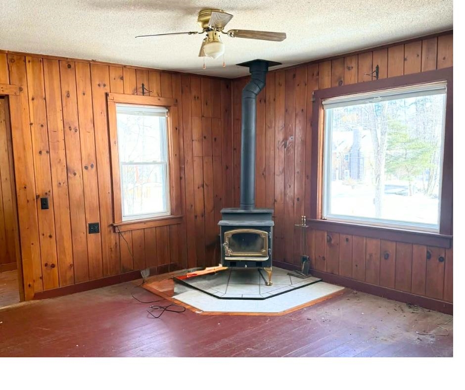 27 Water St, Meredith, NH 03253