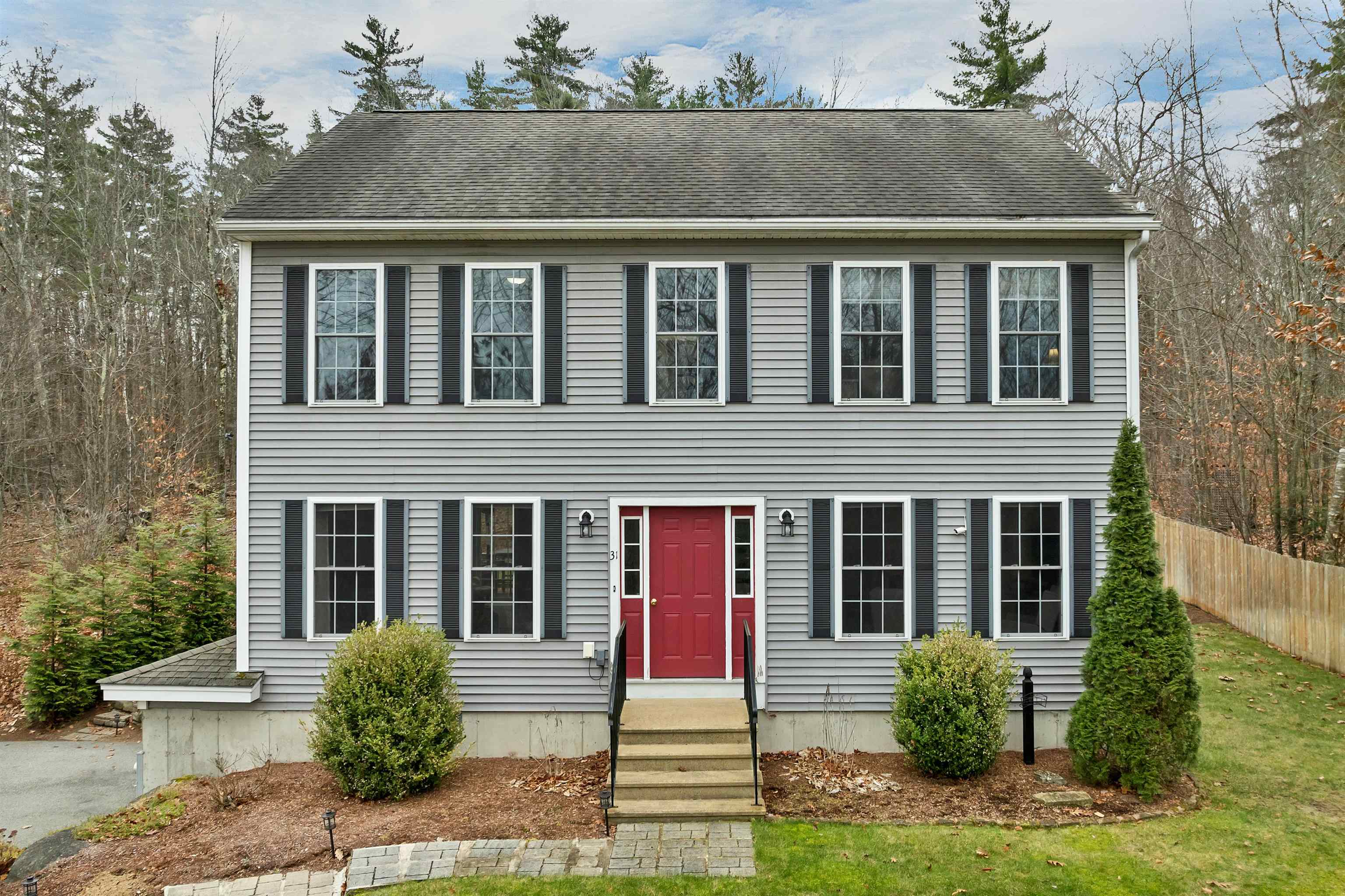 31 Canterbury Crossing, Northfield, NH 03276