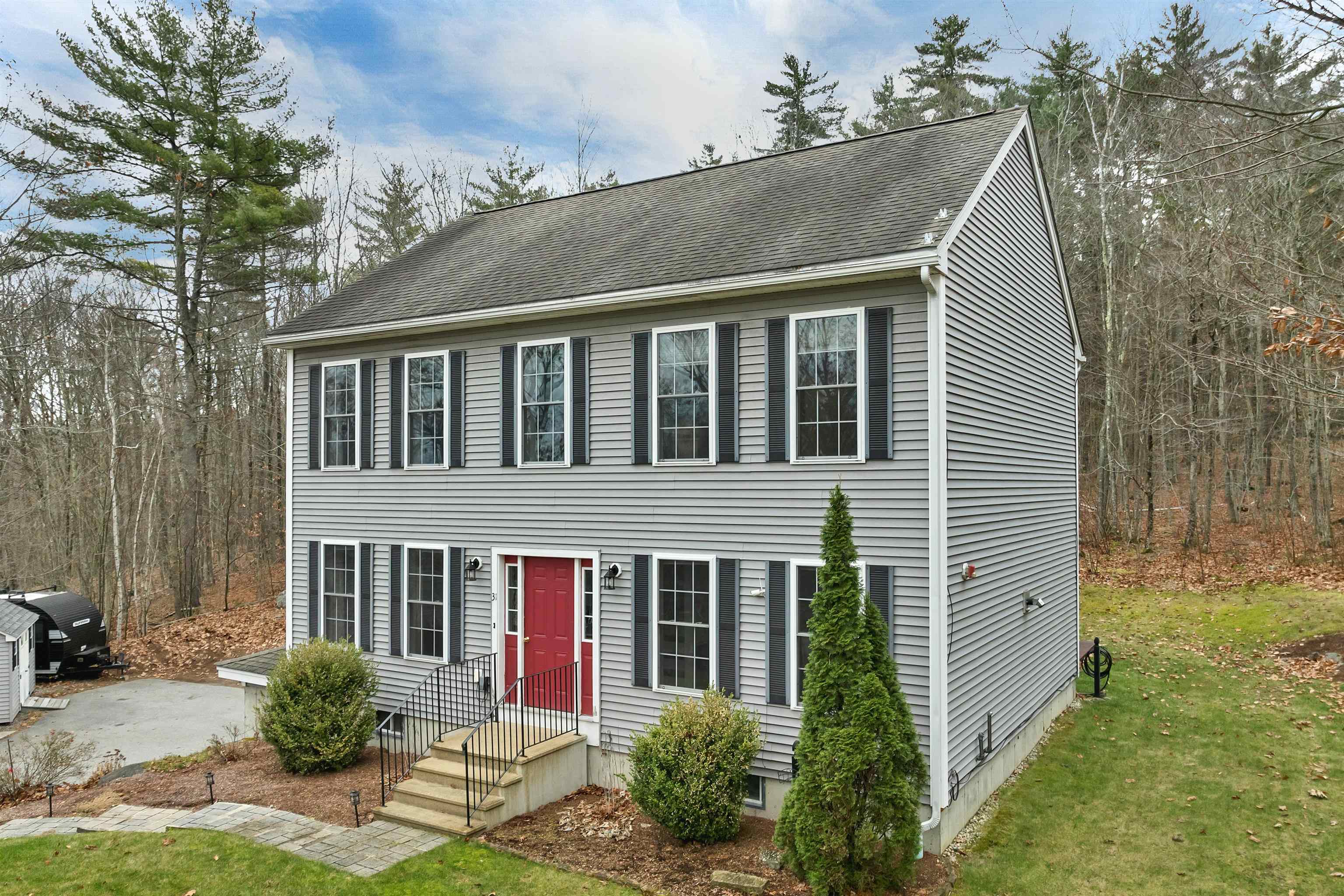 31 Canterbury Crossing, Northfield, NH 03276