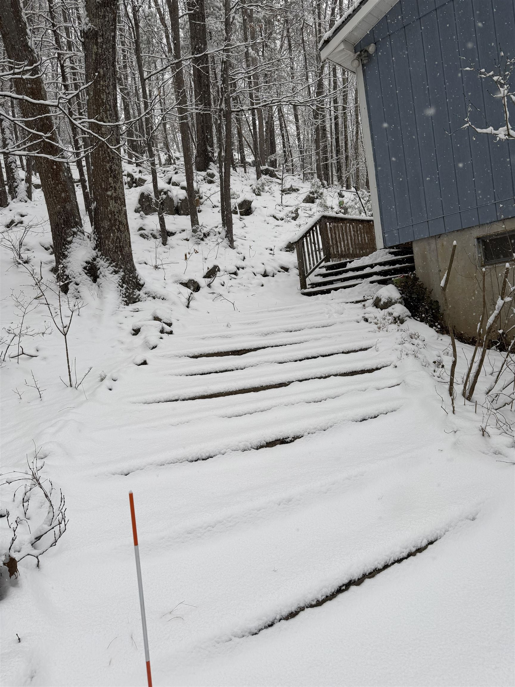 50 Great Hill Dr, Newmarket, NH 03857-2057