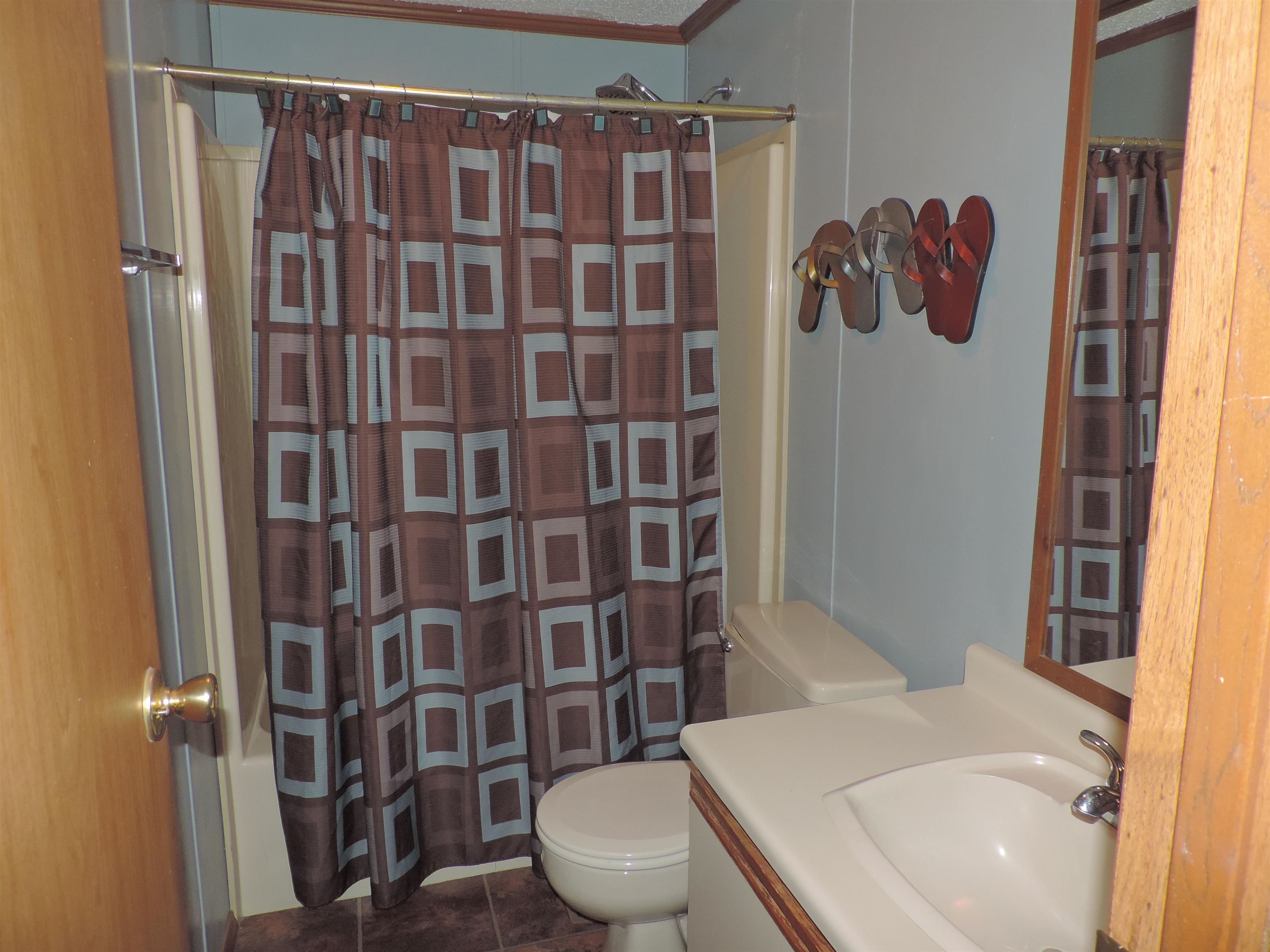 9 Westbury Rd, Meredith, NH 03253