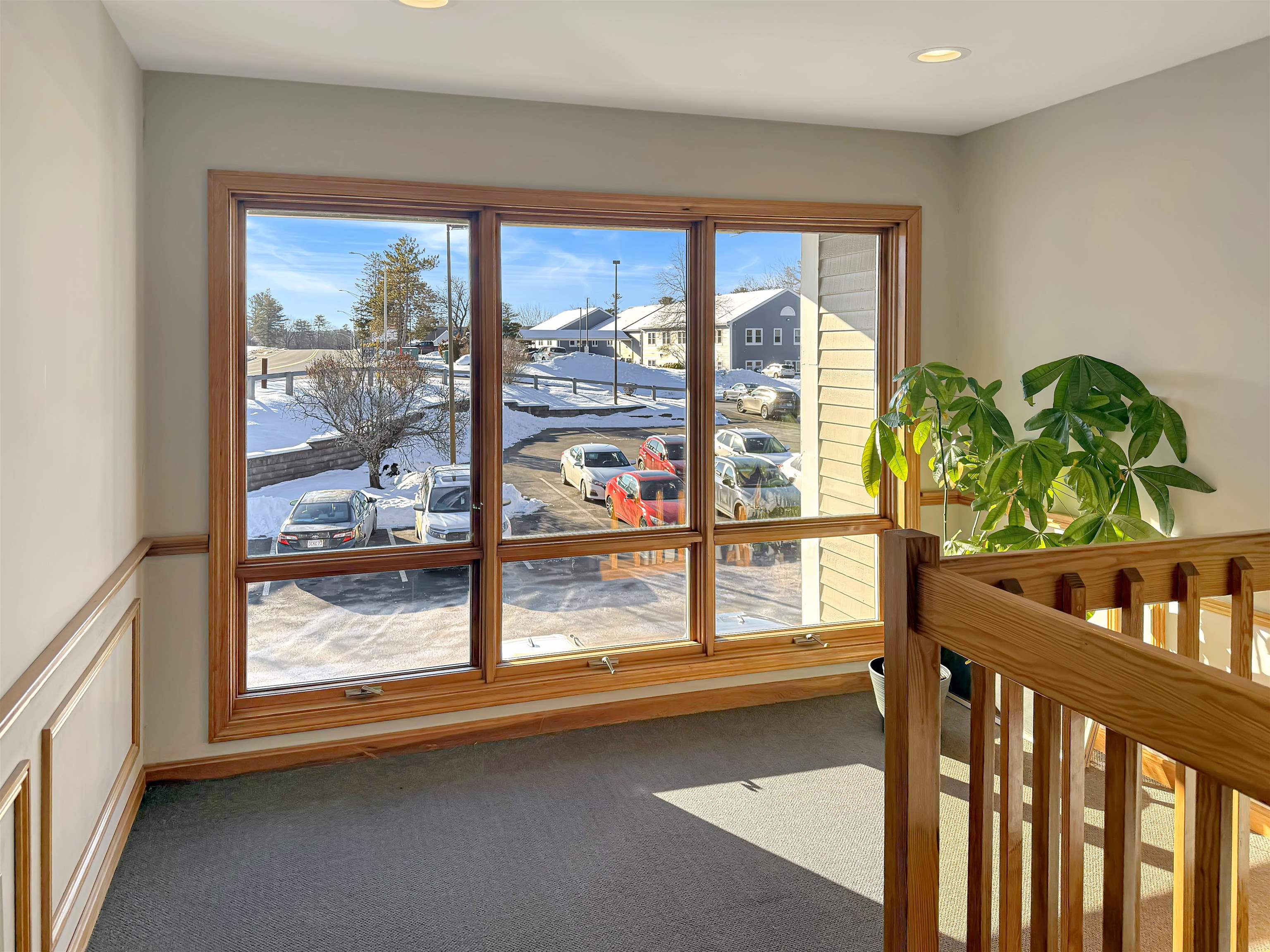 12 Stiles Rd, Salem, NH 03079