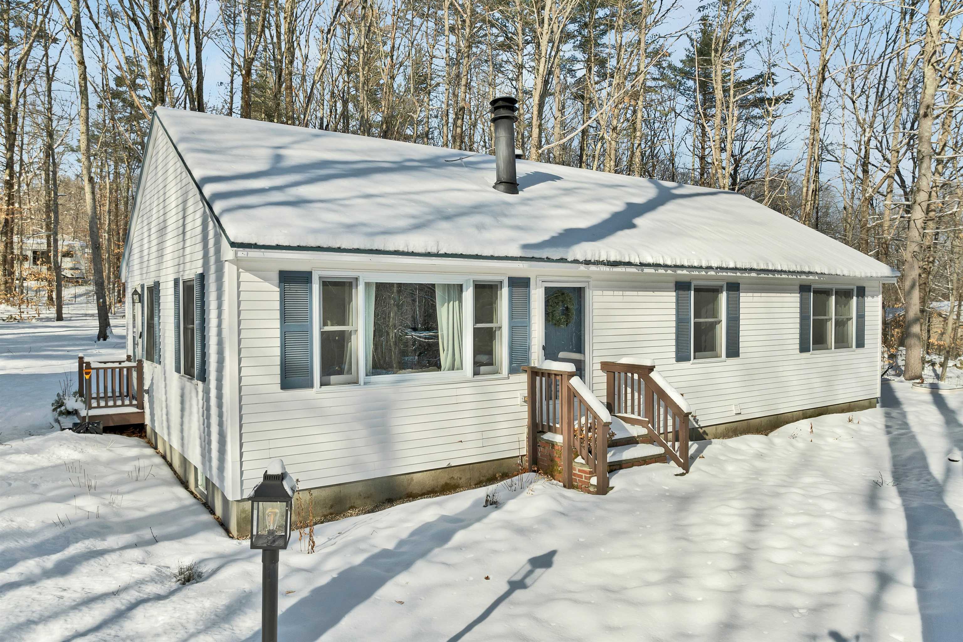 5 Woodcrest Dr, Ossipee, NH 03864
