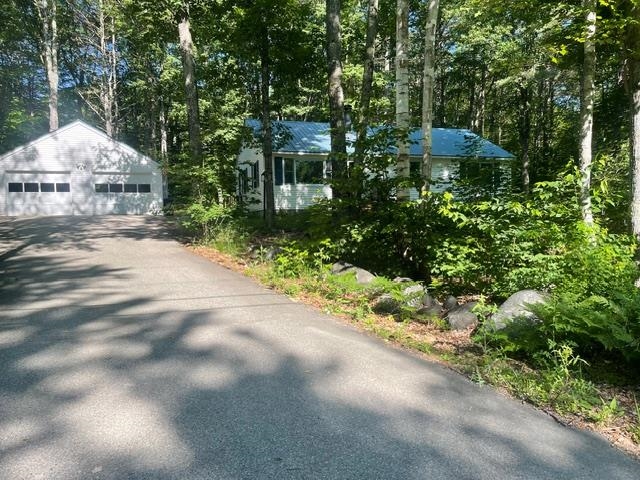 5 Woodcrest Dr, Ossipee, NH 03864